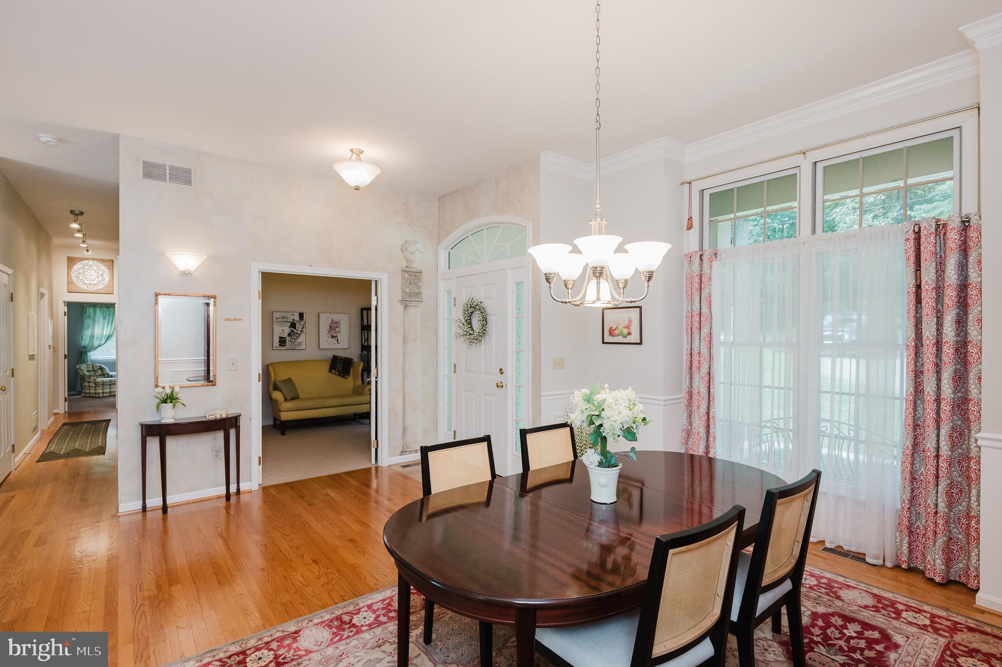 HAMPSTEAD - Residential