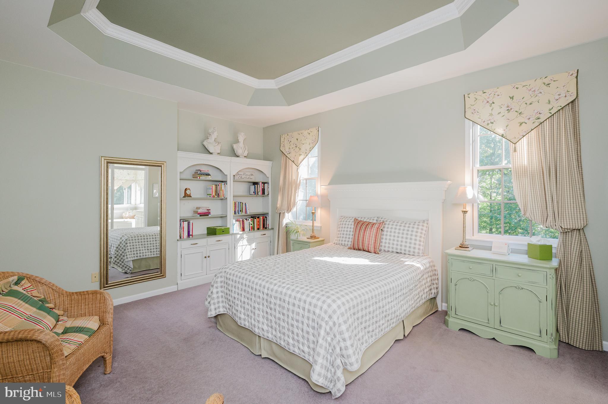 HAMPSTEAD - Residential