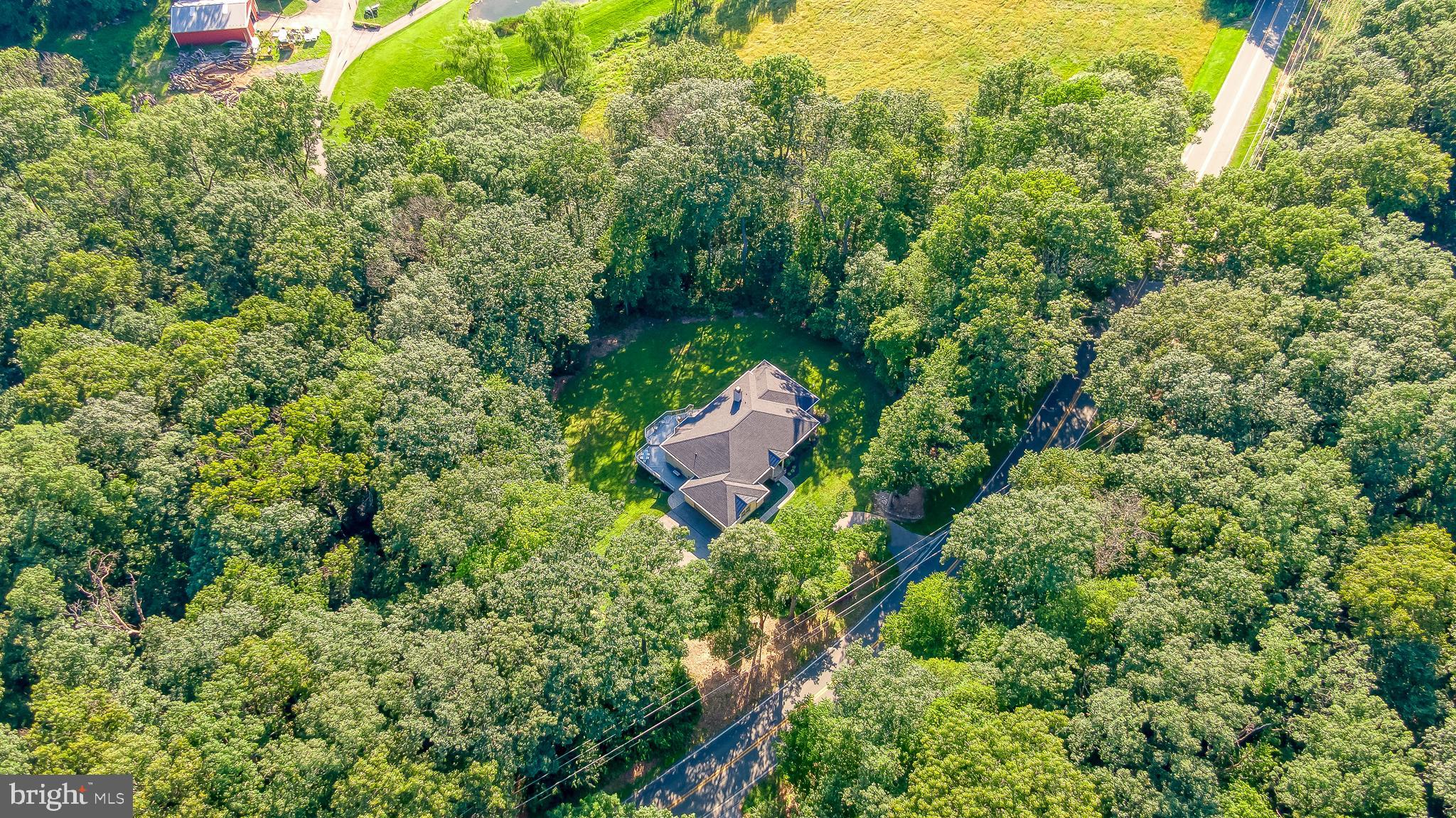 HAMPSTEAD - Residential