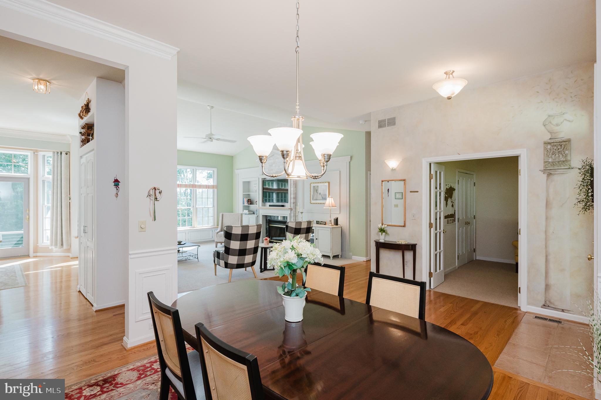 HAMPSTEAD - Residential