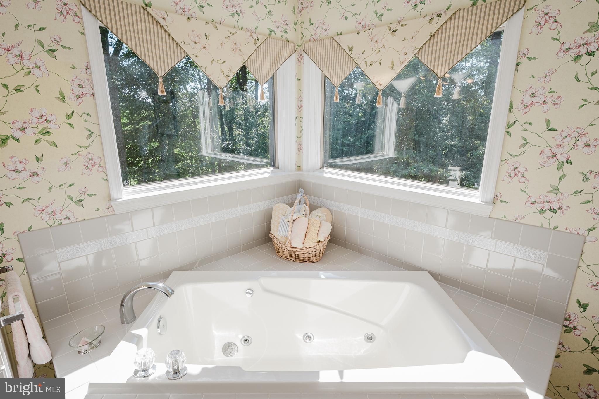 HAMPSTEAD - Residential