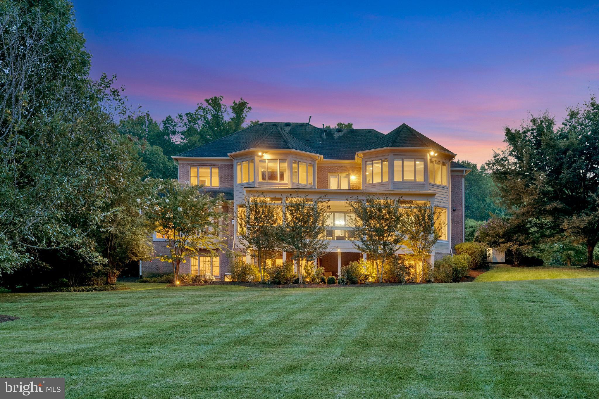 RIVERBEND - Residential
