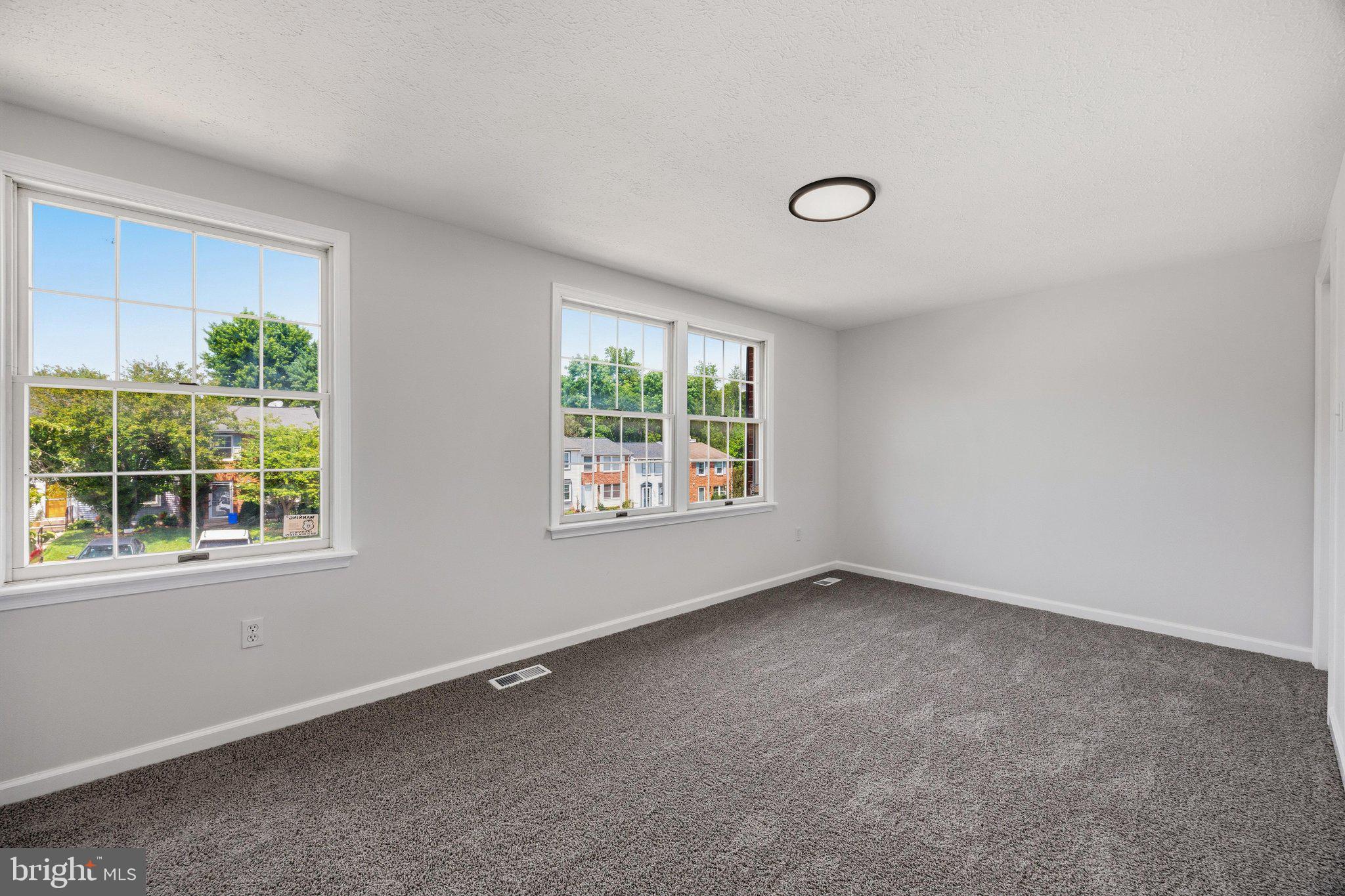 BLUNT COMMONS - Residential