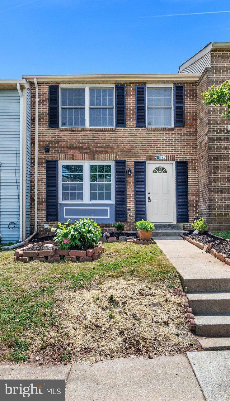 BLUNT COMMONS - Residential