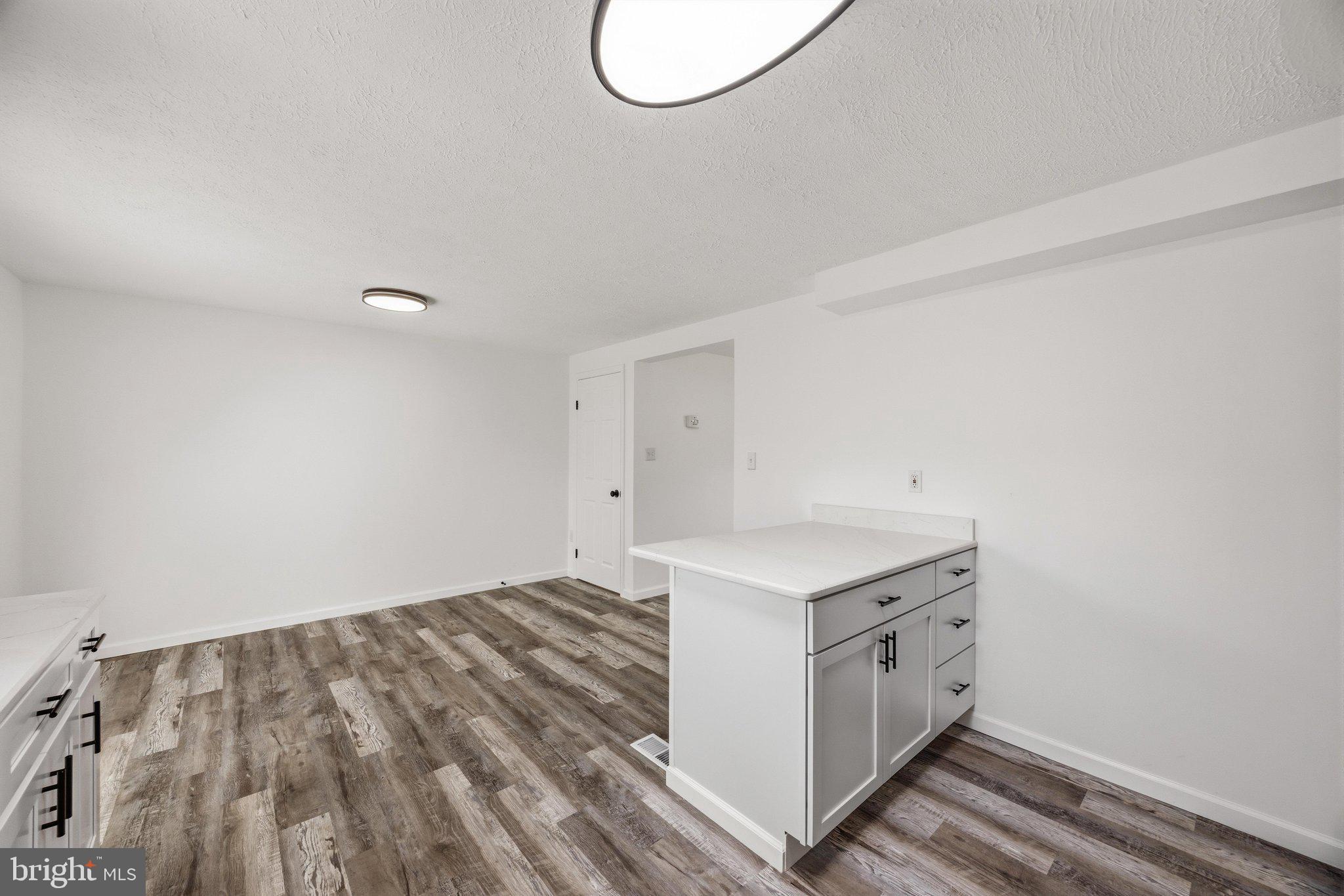 BLUNT COMMONS - Residential