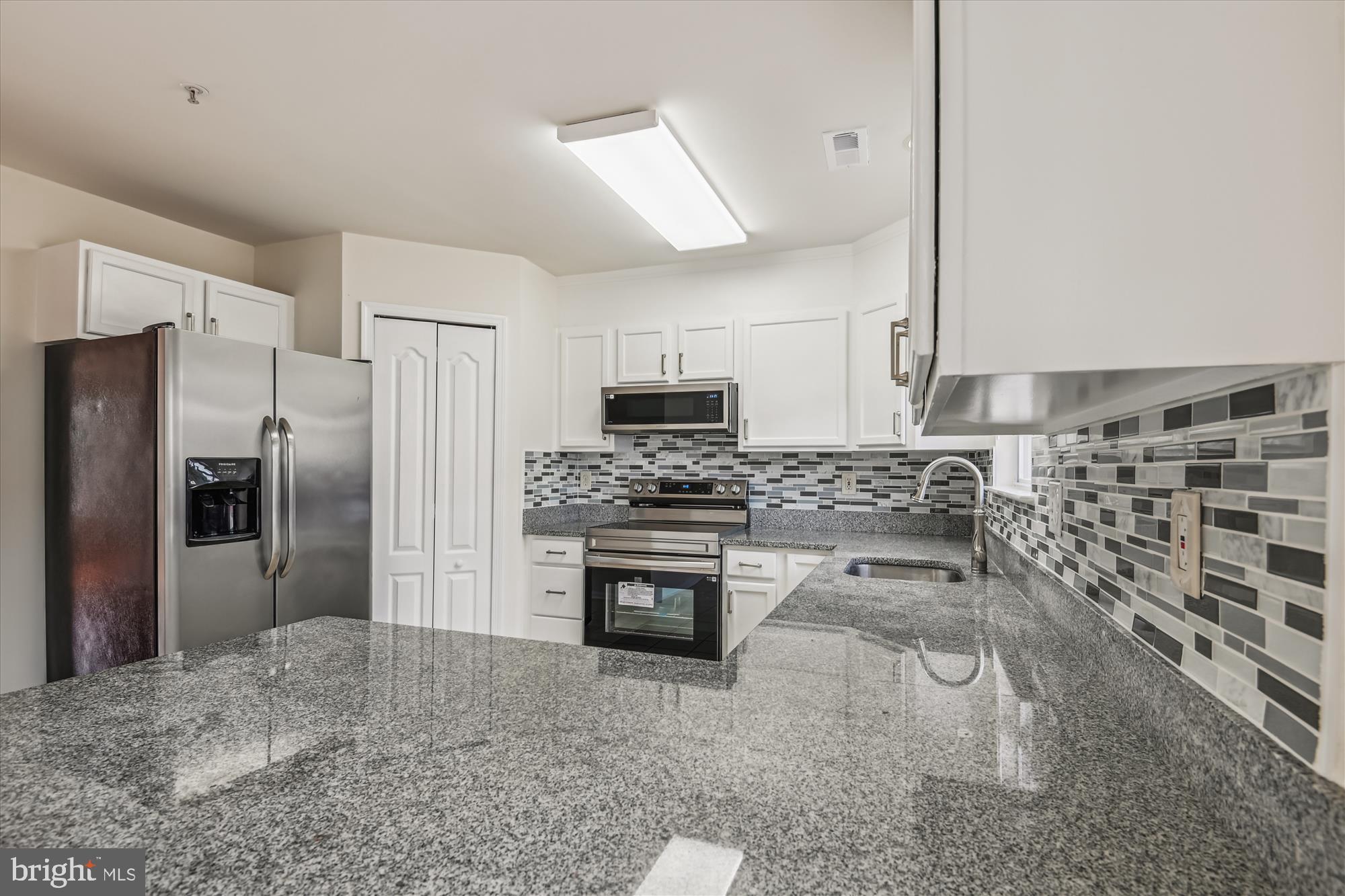 HOWARDS RIDGE - Residential