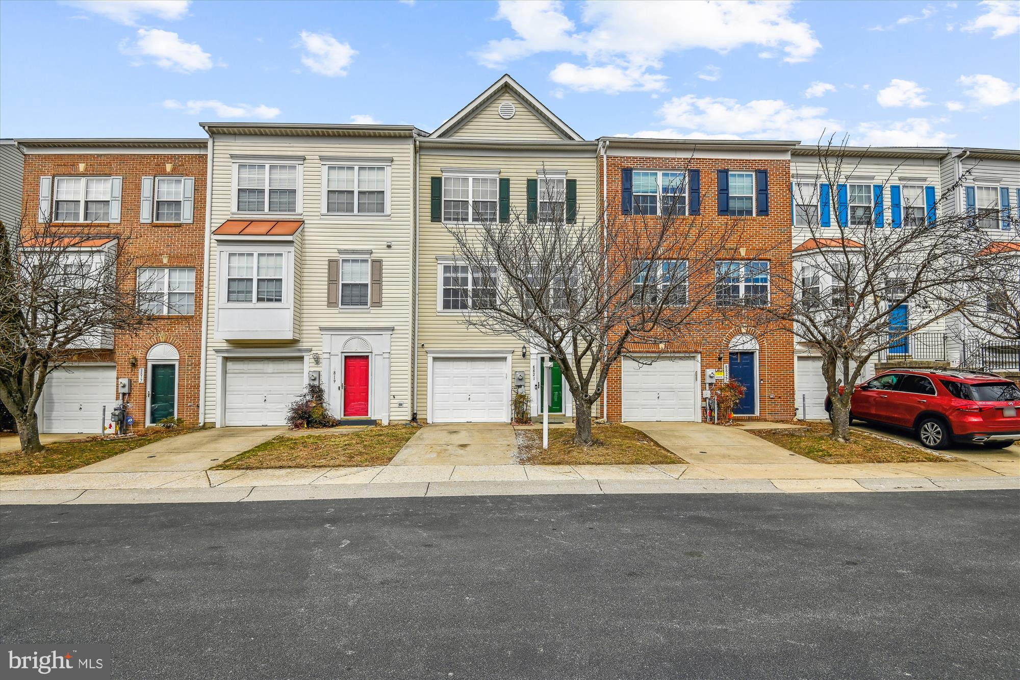 HOWARDS RIDGE - Residential