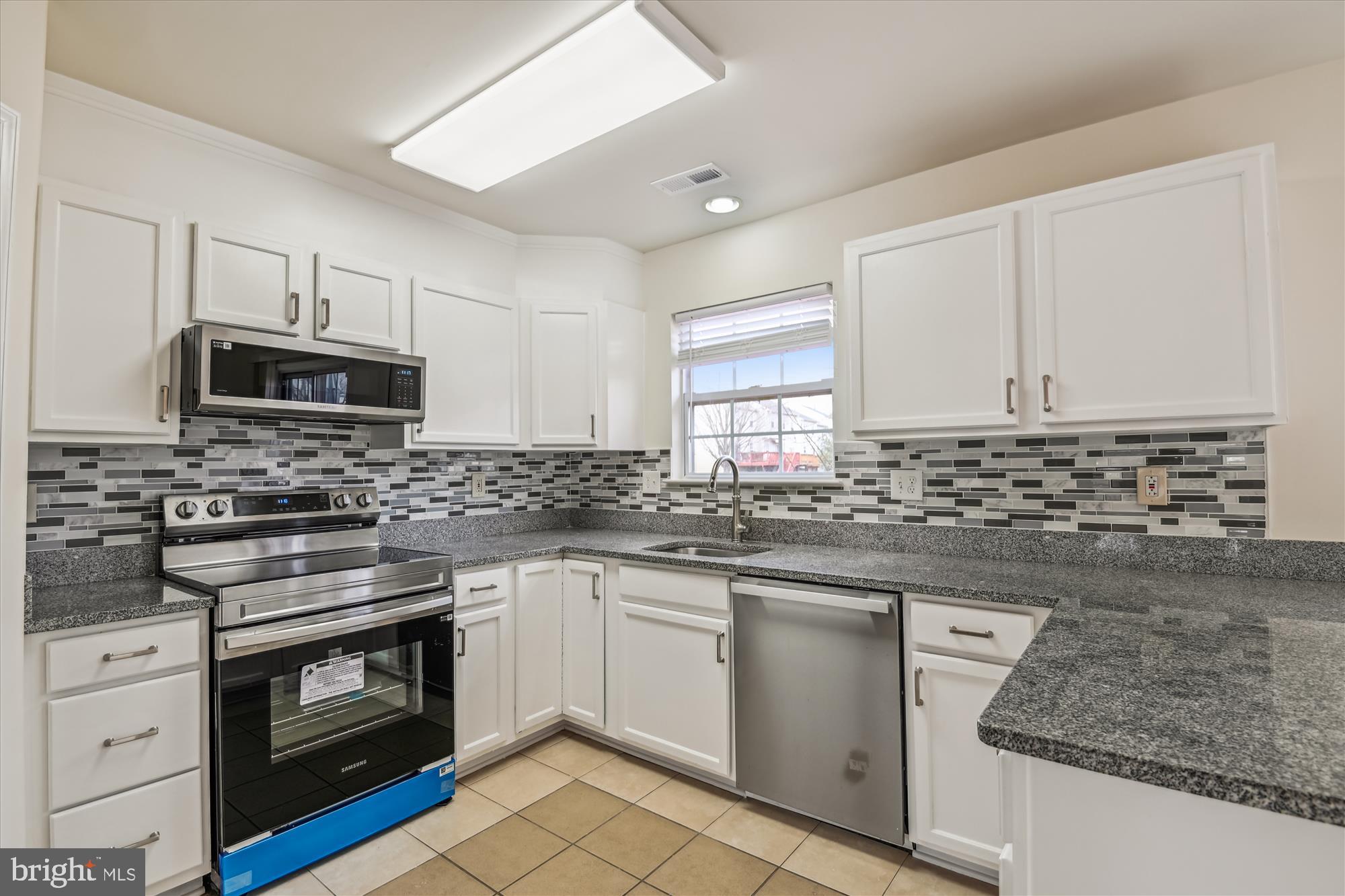 HOWARDS RIDGE - Residential