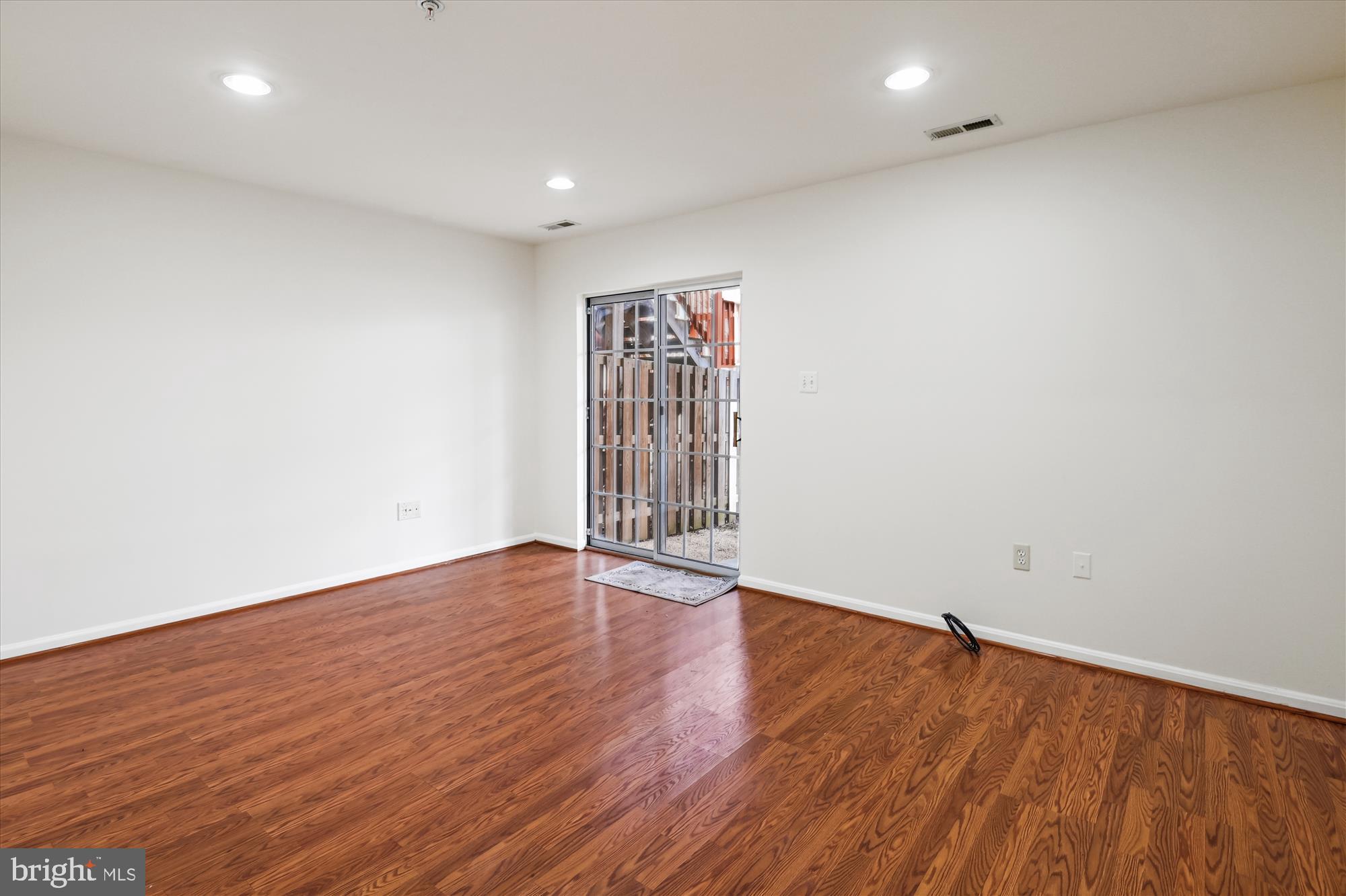 HOWARDS RIDGE - Residential