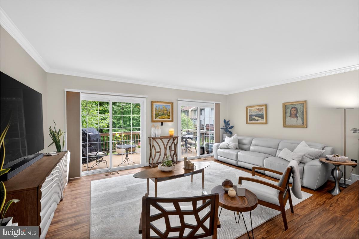 SWAN POINT - Residential