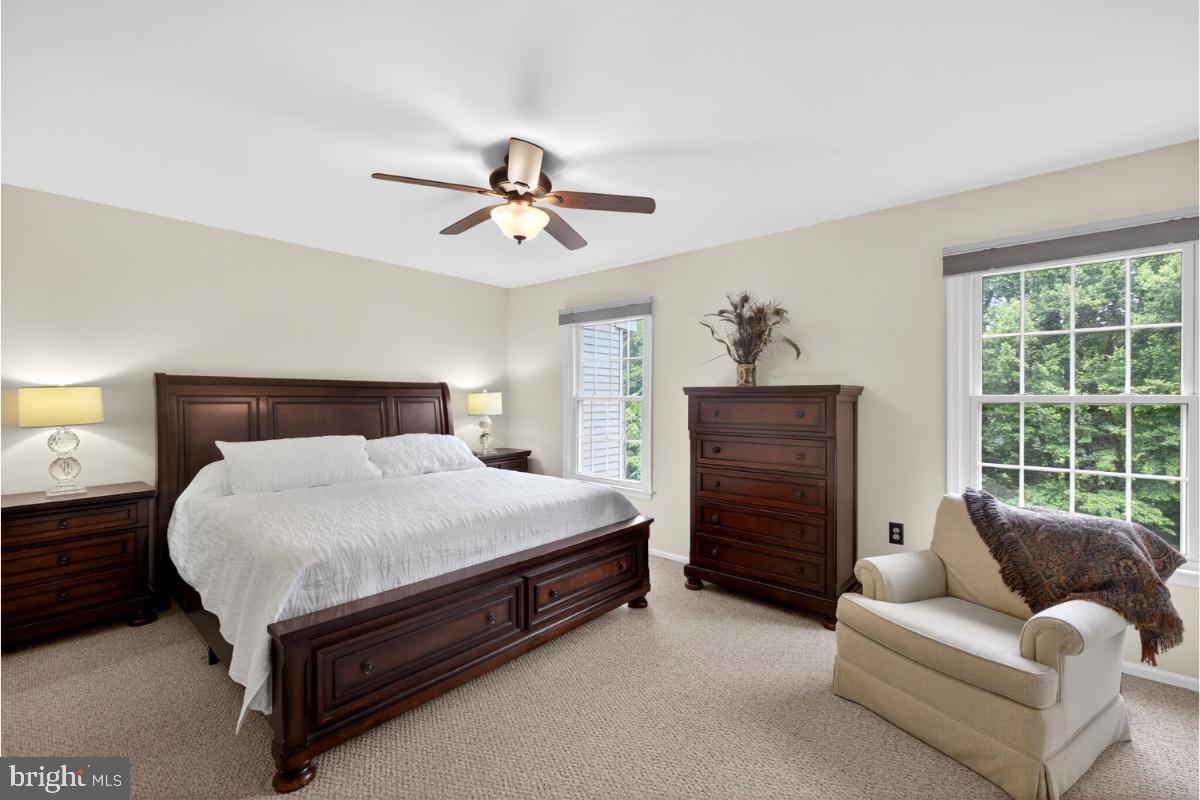SWAN POINT - Residential