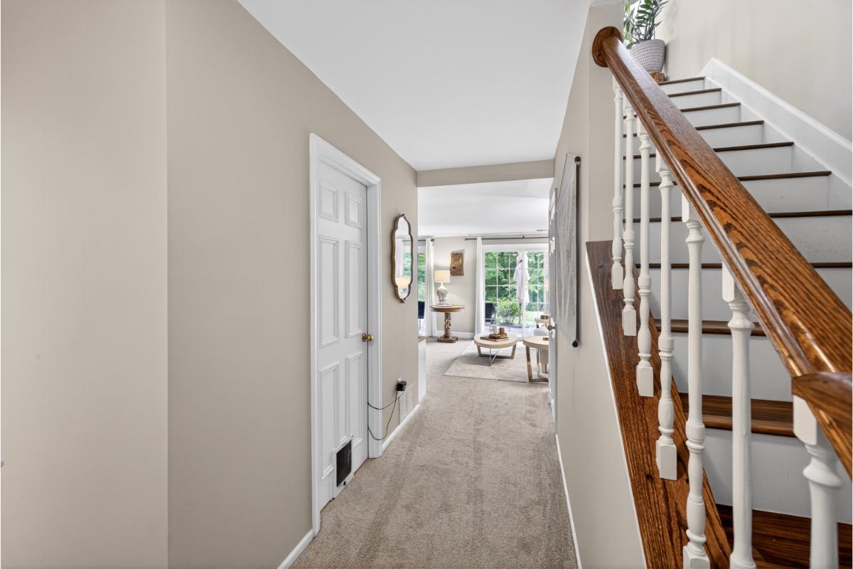 SWAN POINT - Residential