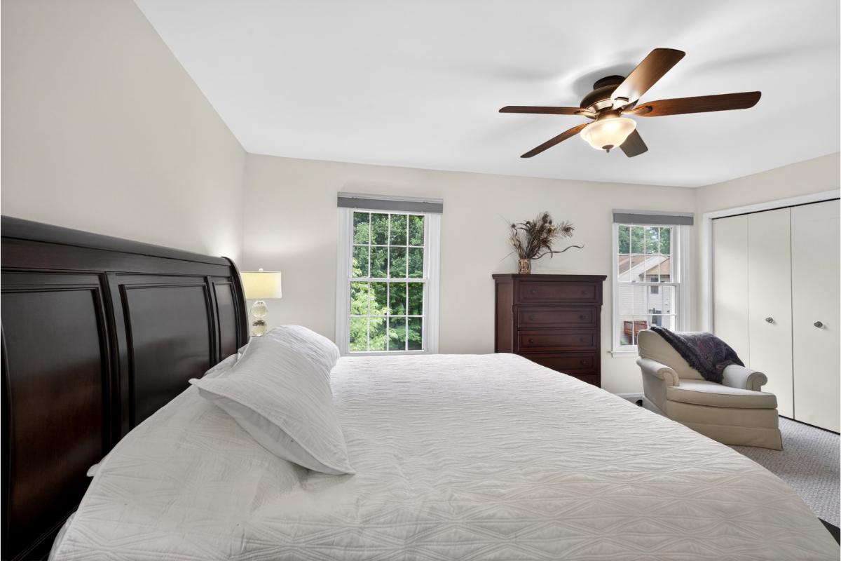 SWAN POINT - Residential