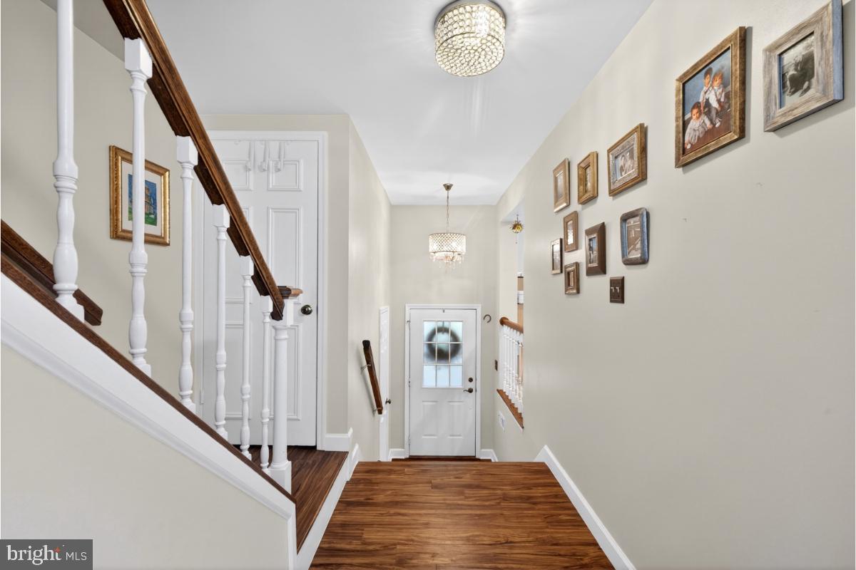 SWAN POINT - Residential