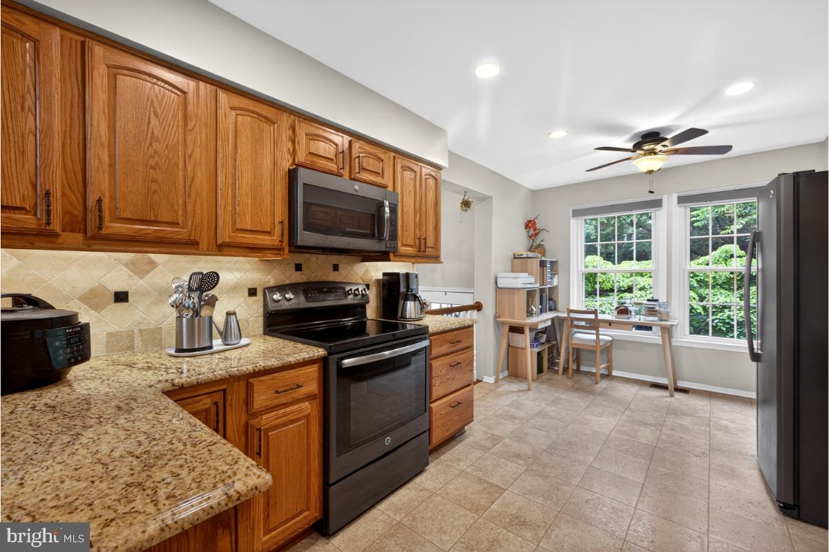 SWAN POINT - Residential