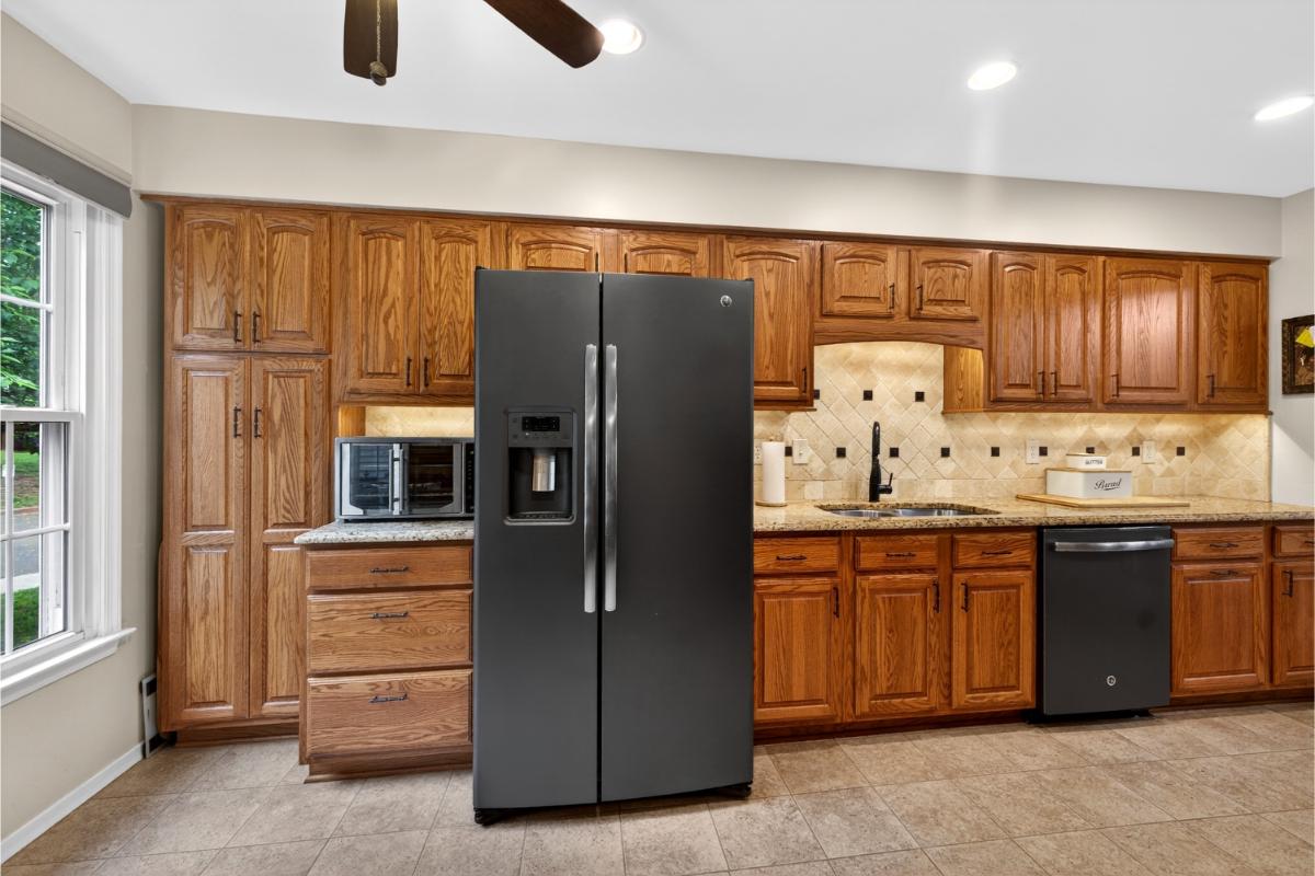 SWAN POINT - Residential