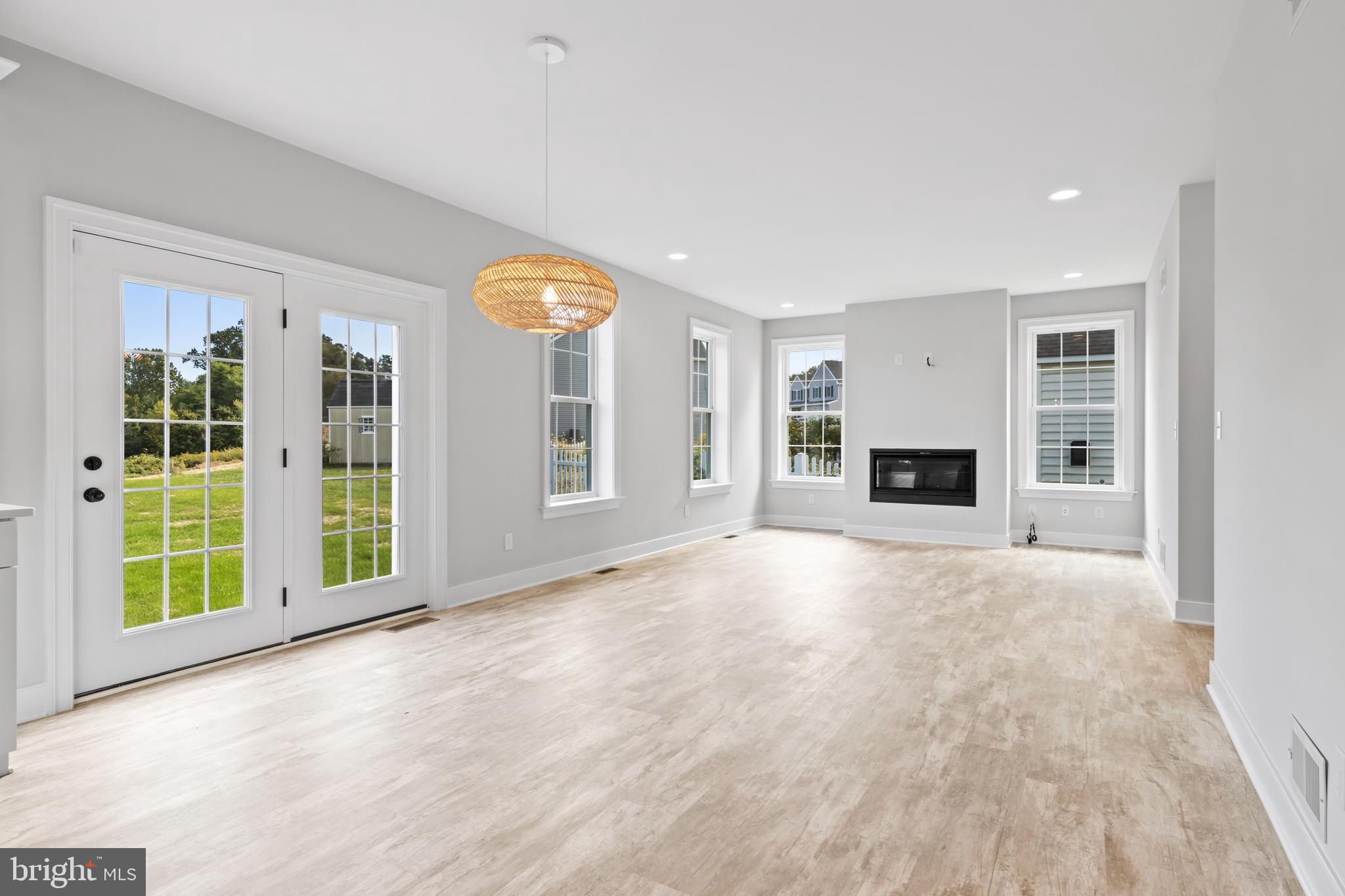 SYCAMORE CROSSING - Residential