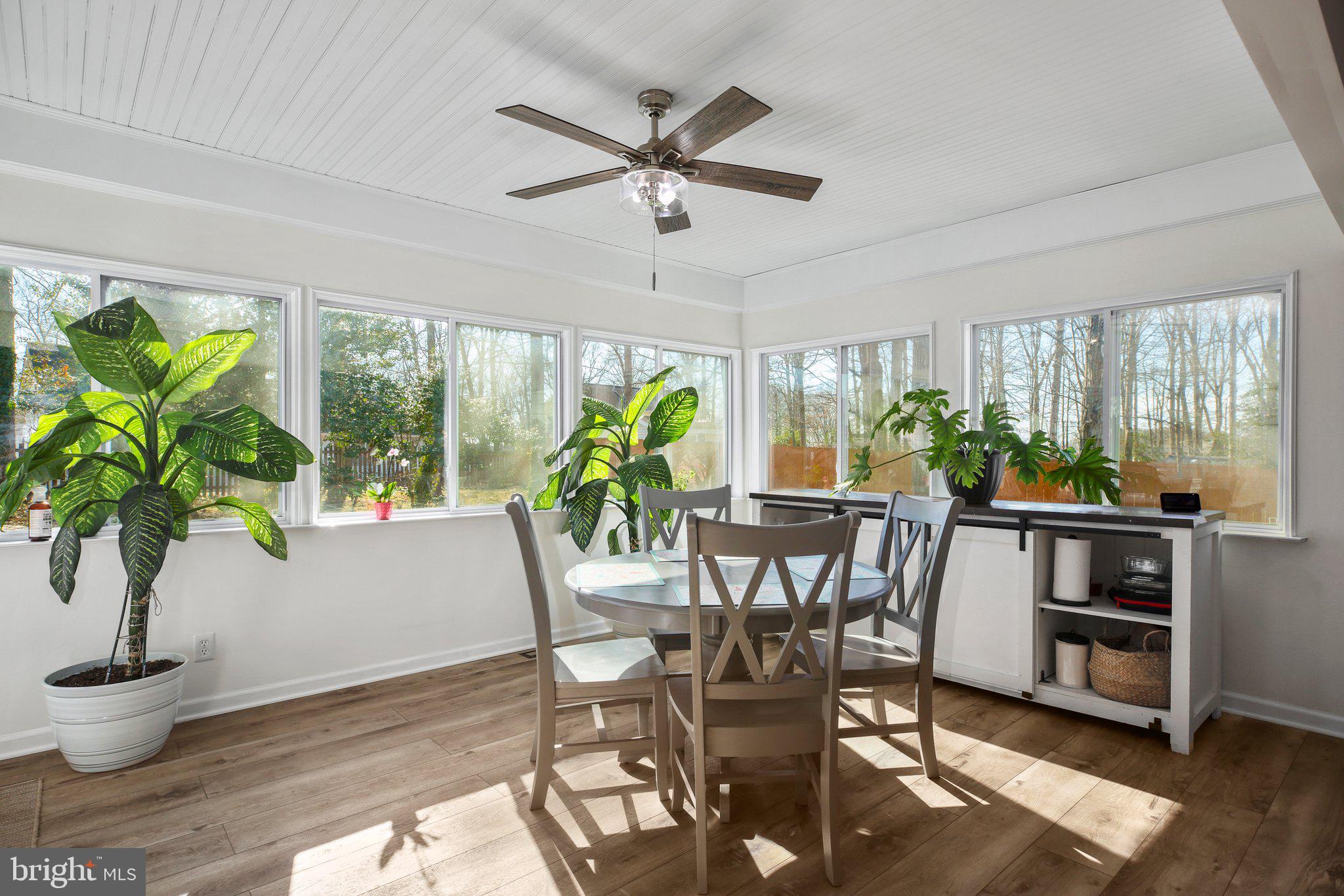 RIDGE POINTE - Residential