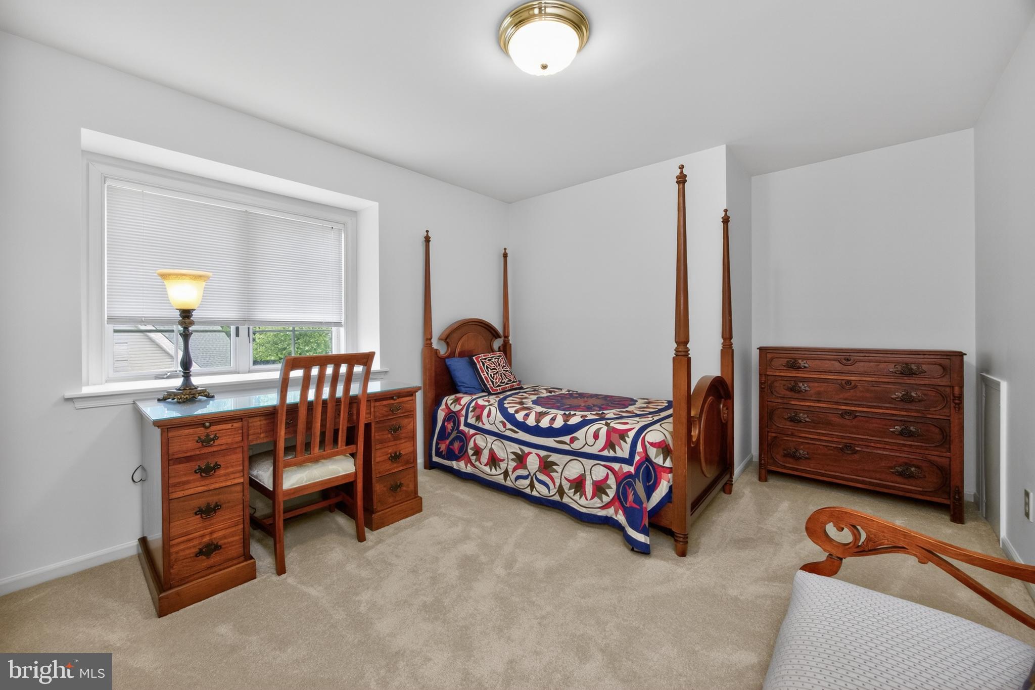 EAGLEVIEW - Residential