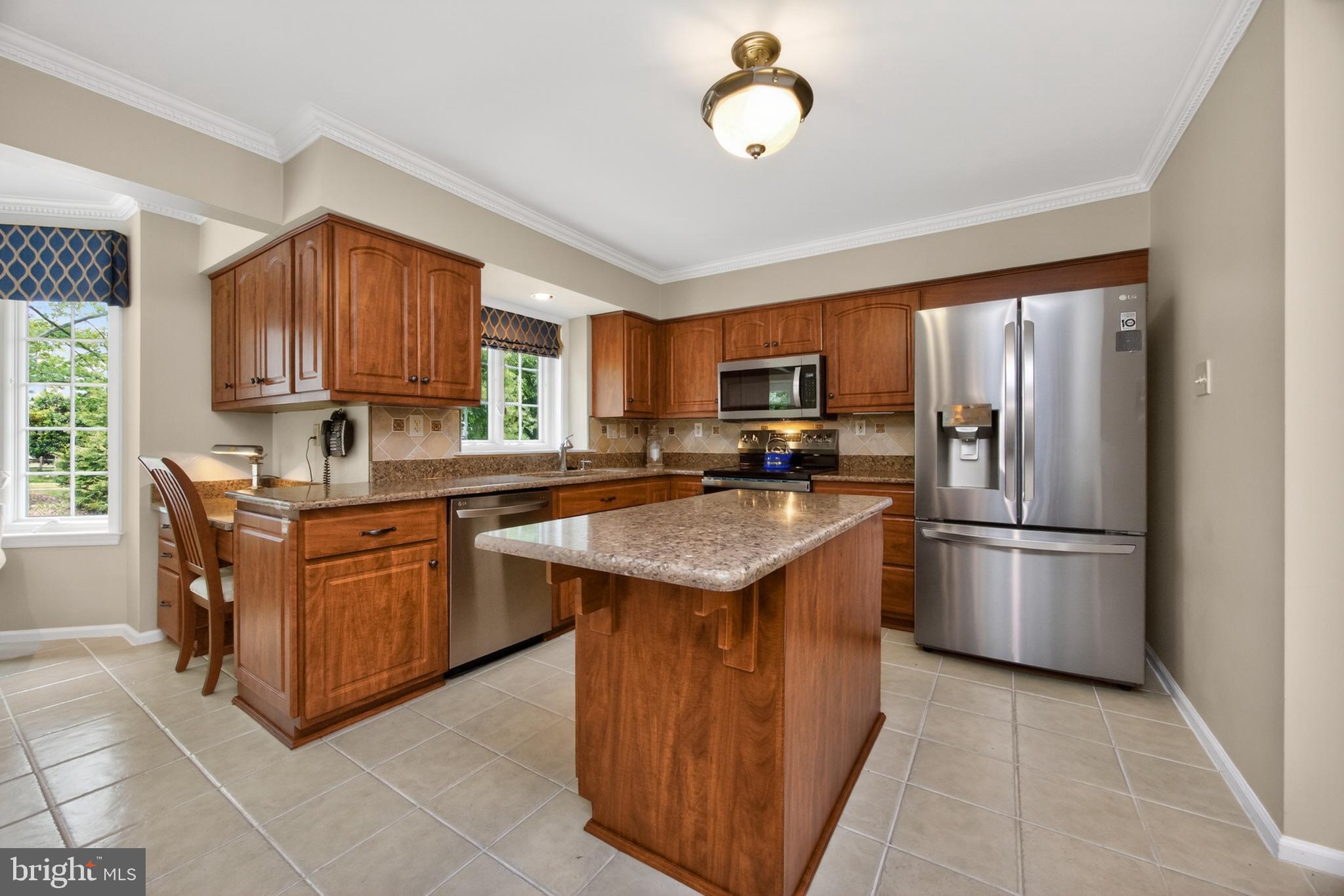 EAGLEVIEW - Residential