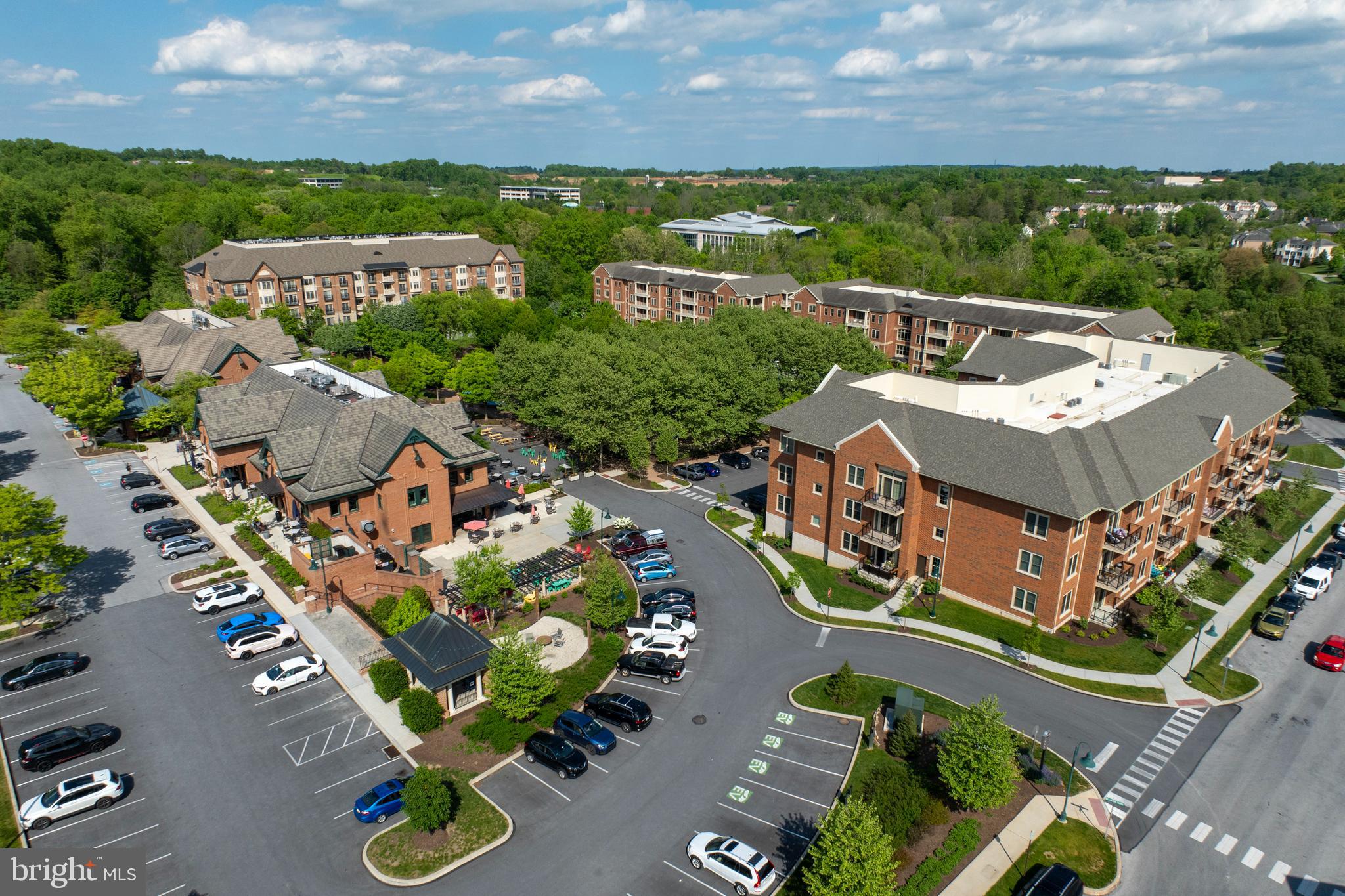 EAGLEVIEW - Residential
