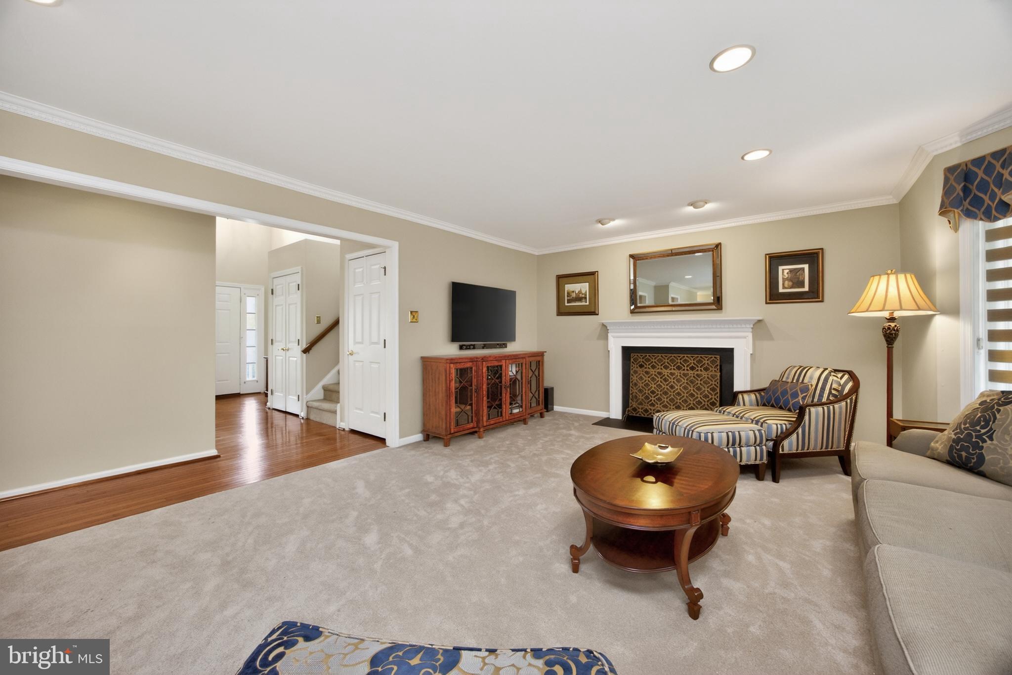 EAGLEVIEW - Residential