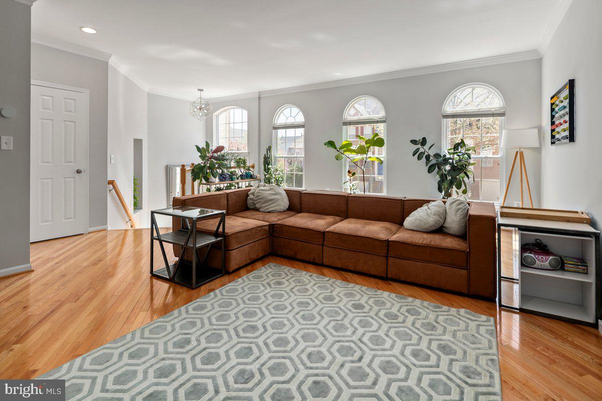 KINGSTOWNE - Residential