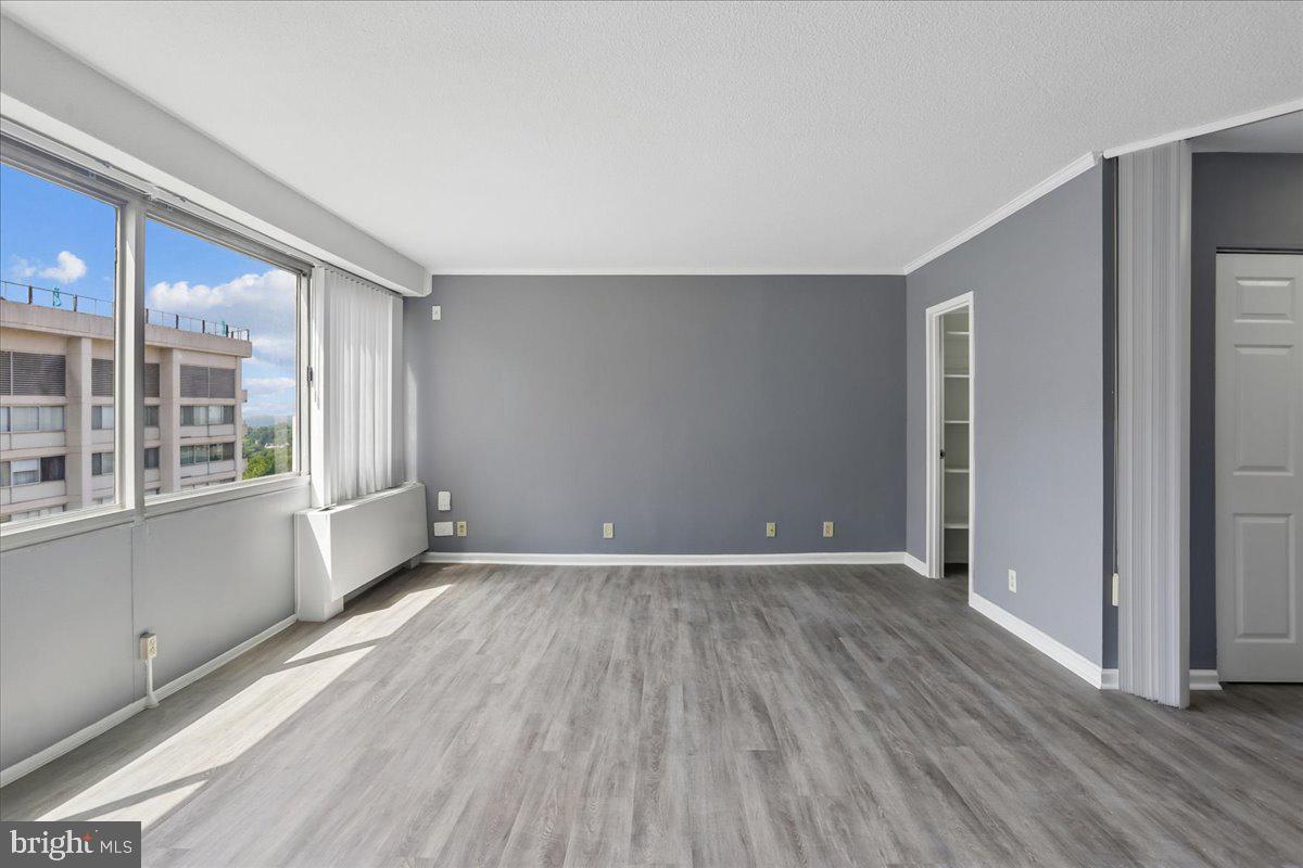 FRIENDSHIP HEIGHTS - Residential