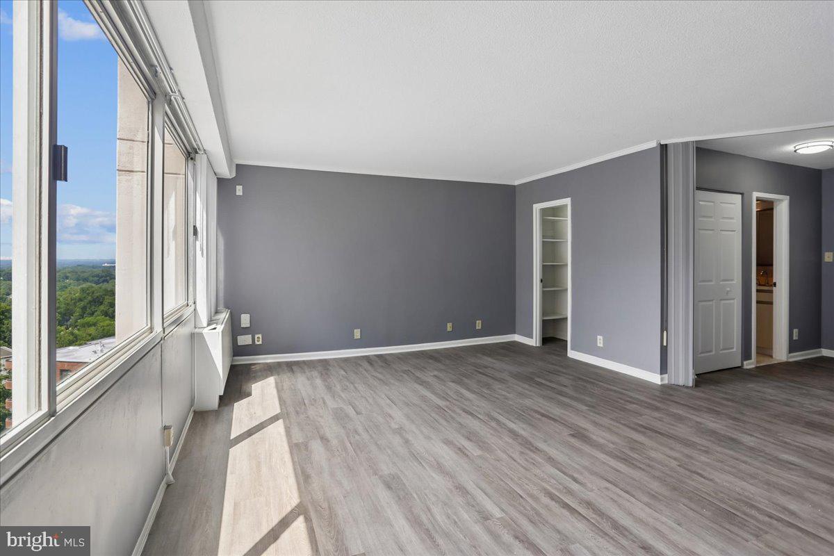 FRIENDSHIP HEIGHTS - Residential