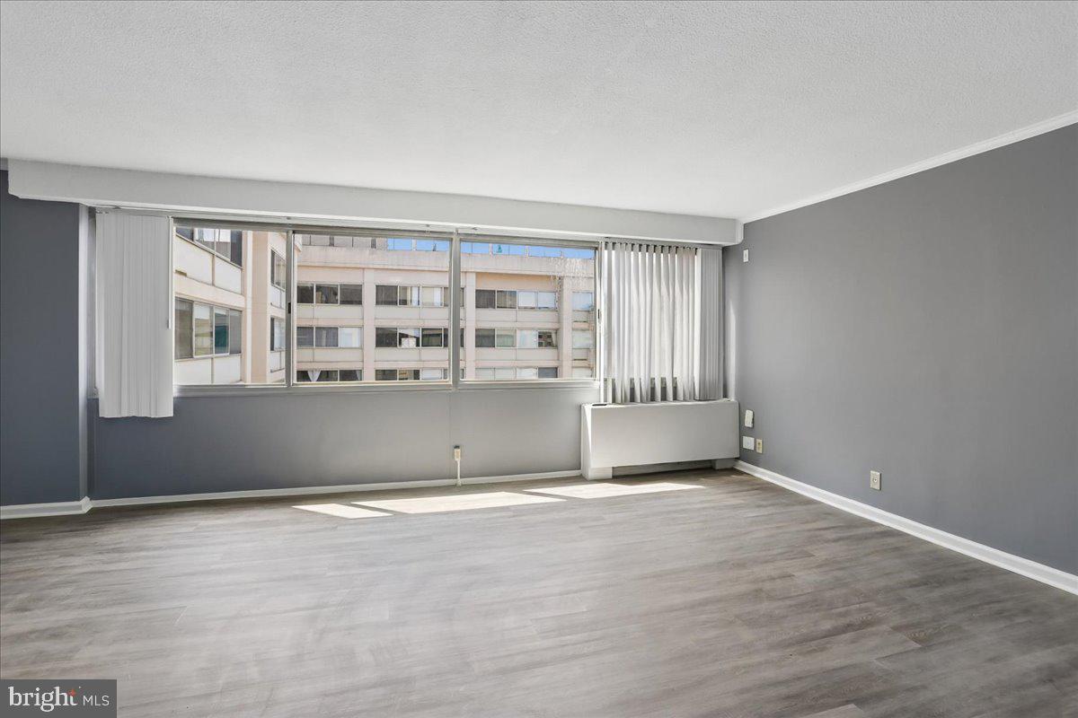 FRIENDSHIP HEIGHTS - Residential