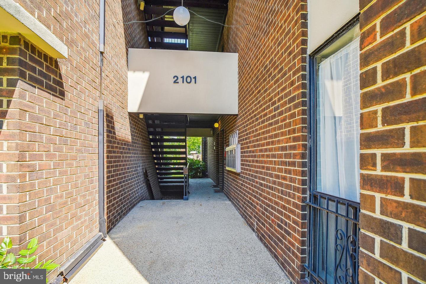 AMERICANA FINMARK - Residential