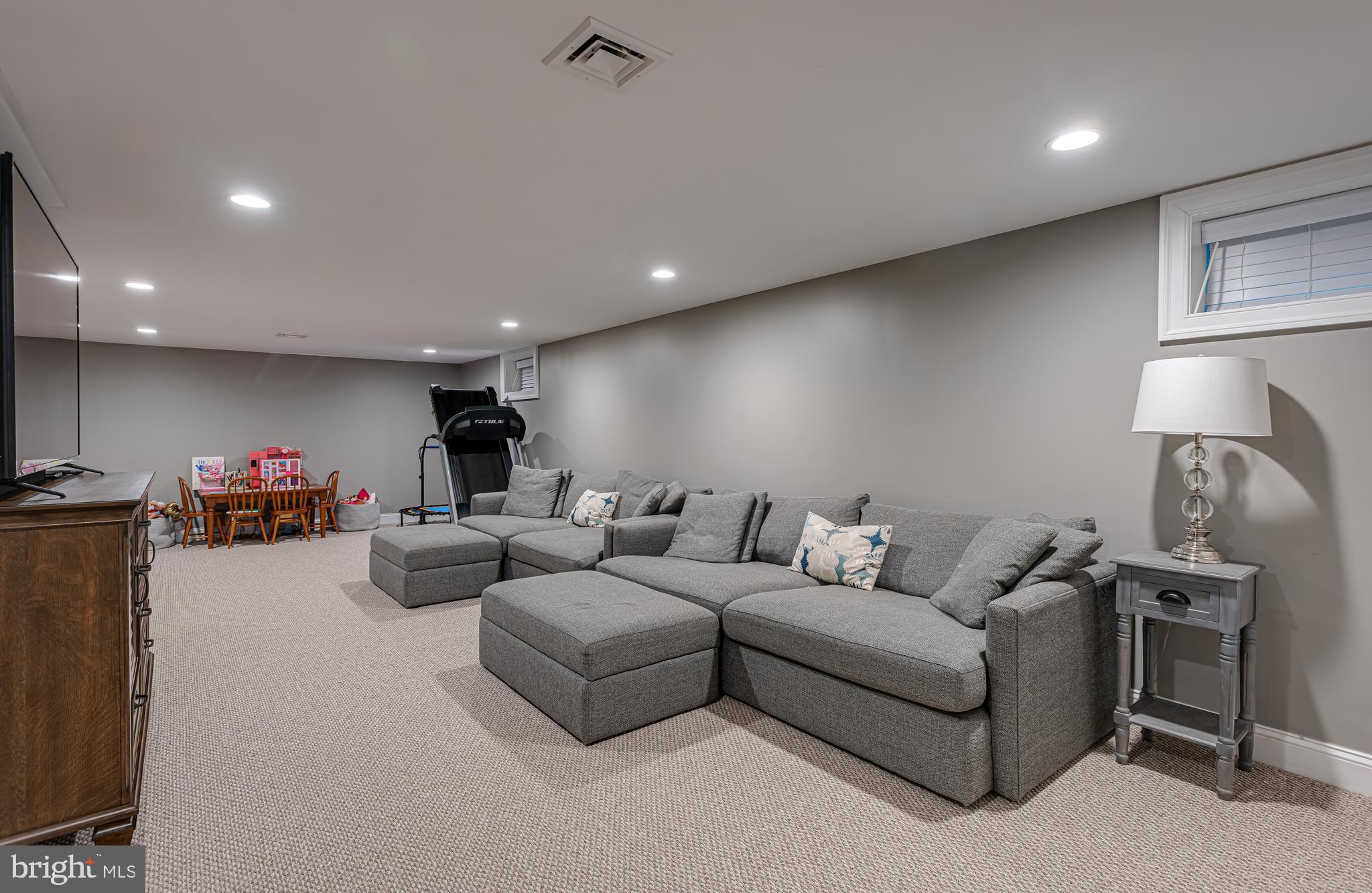 GLENHARDIE - Residential