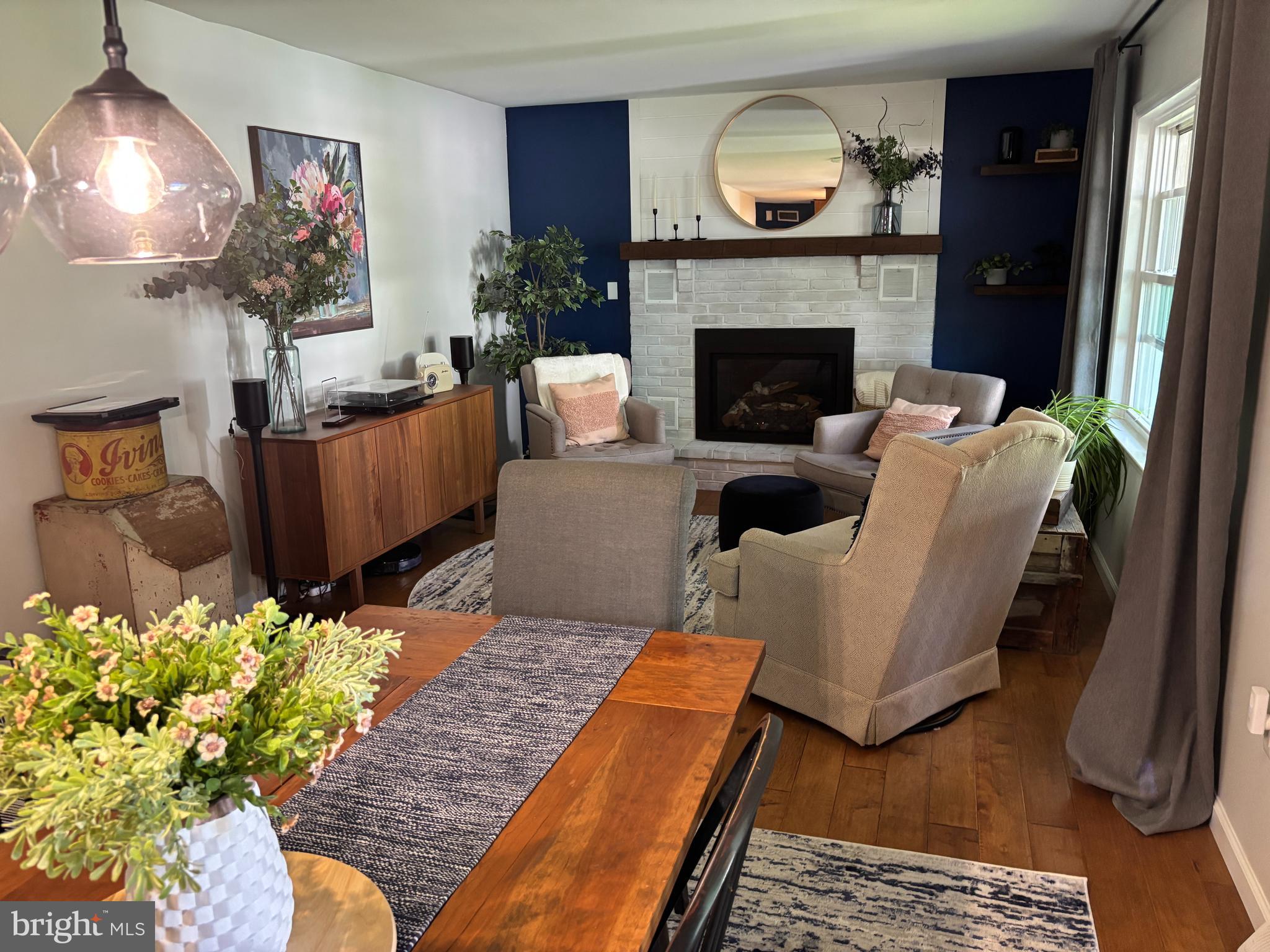 LINCOLN HEIGHTS - Residential