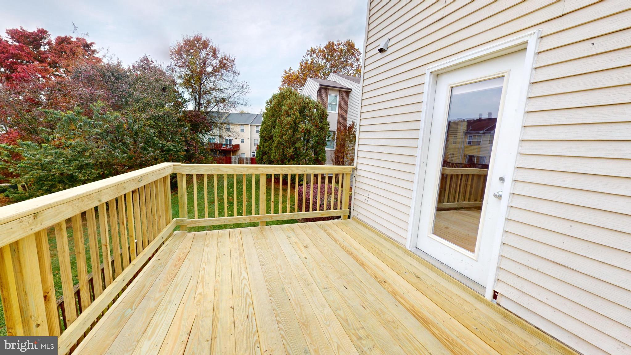 CROFTON VILLAGE - Residential Lease