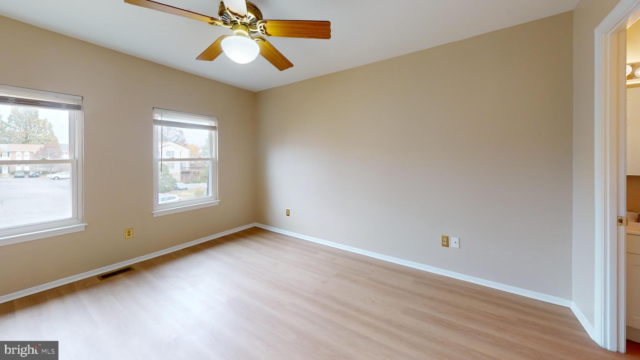 CROFTON VILLAGE - Residential Lease