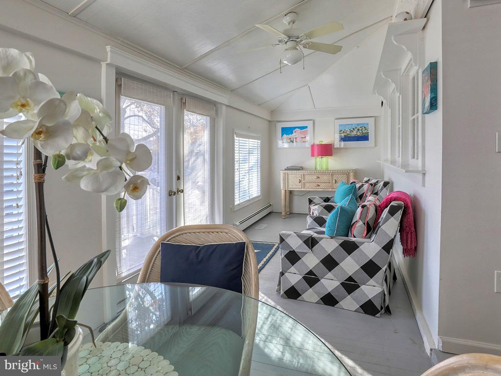 NORTH REHOBOTH - Residential