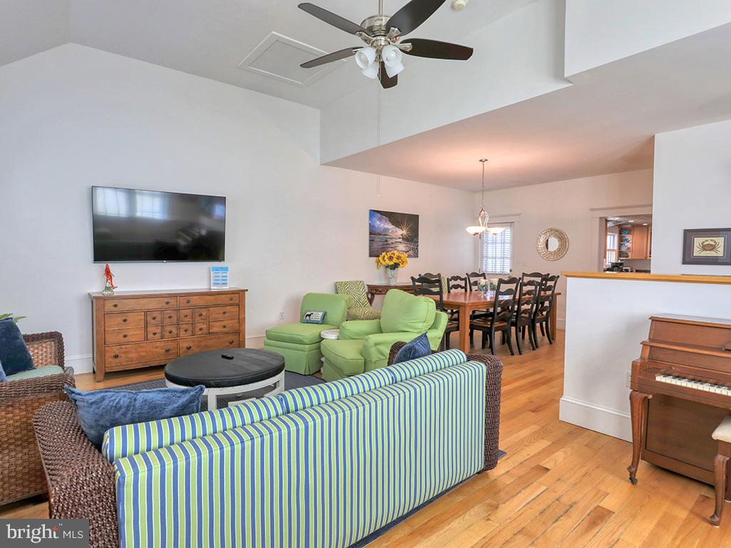 NORTH REHOBOTH - Residential
