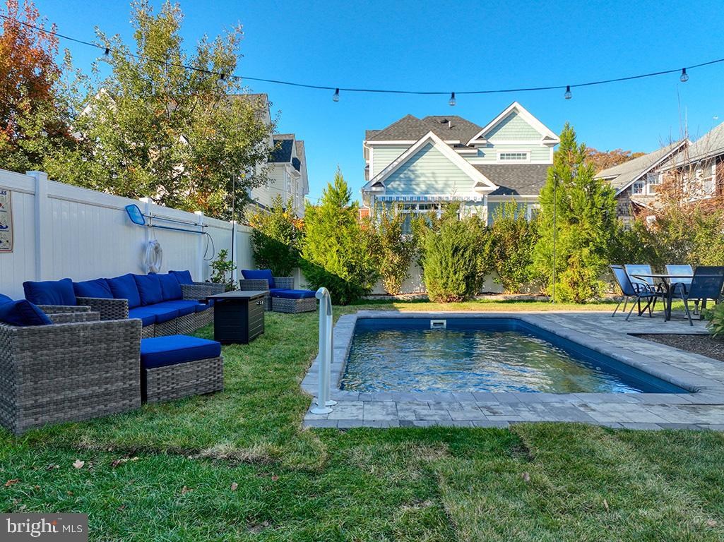 NORTH REHOBOTH - Residential