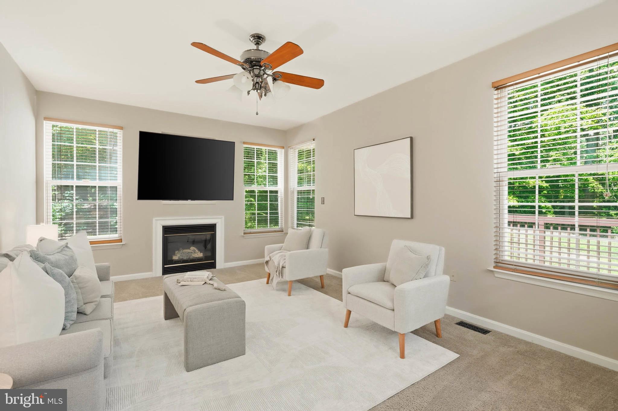 WOODHAVEN - Residential
