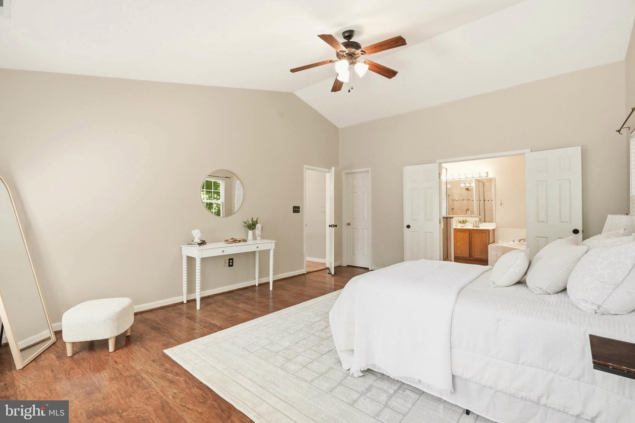 WOODHAVEN - Residential