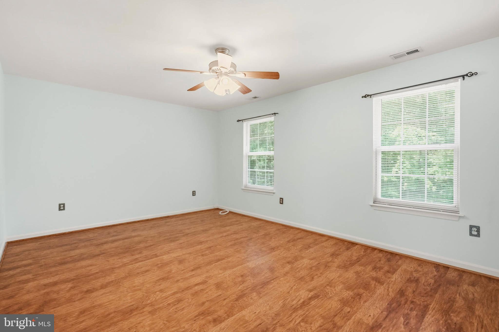 WOODHAVEN - Residential