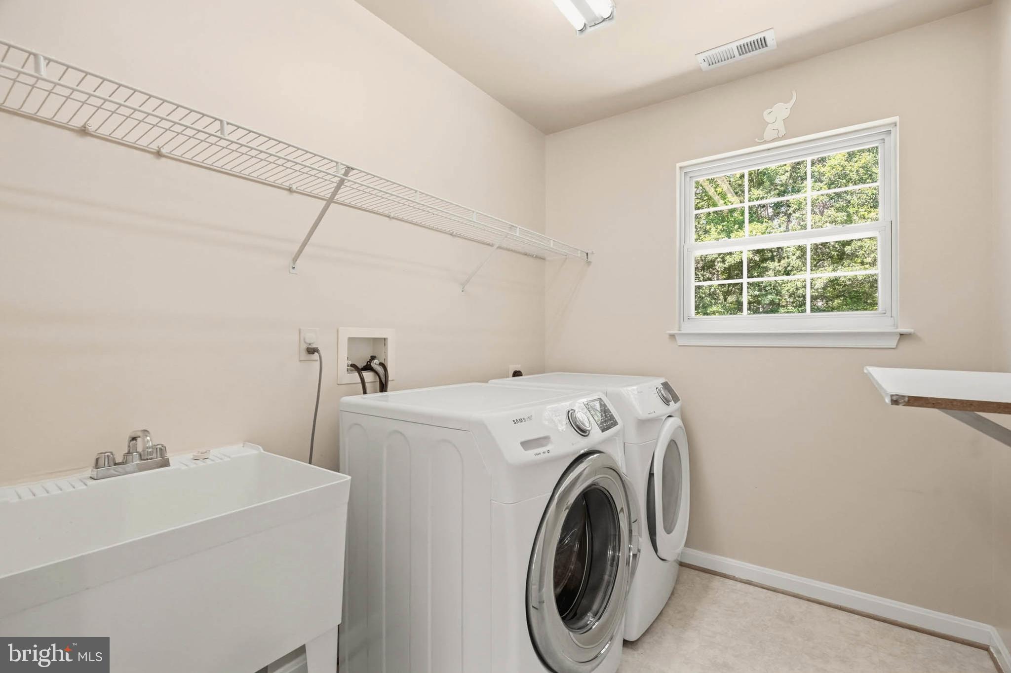 WOODHAVEN - Residential