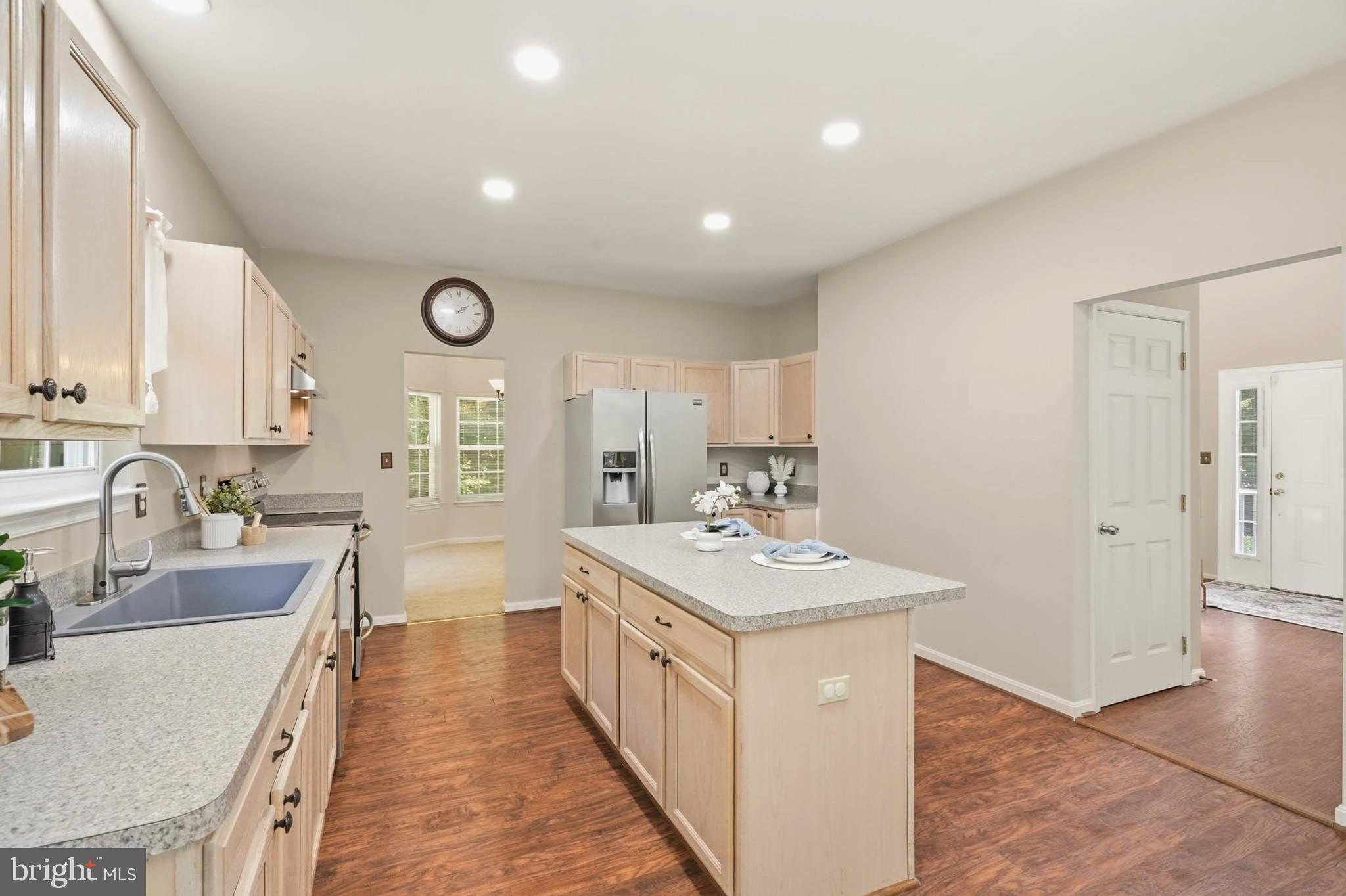 WOODHAVEN - Residential