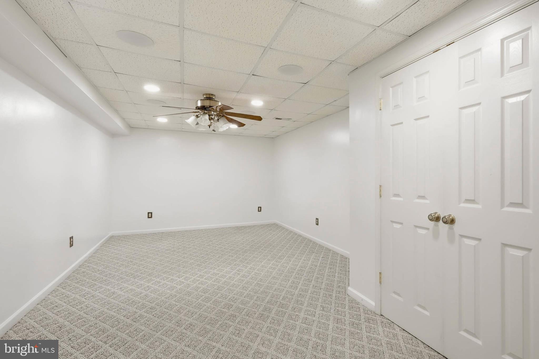 WOODHAVEN - Residential