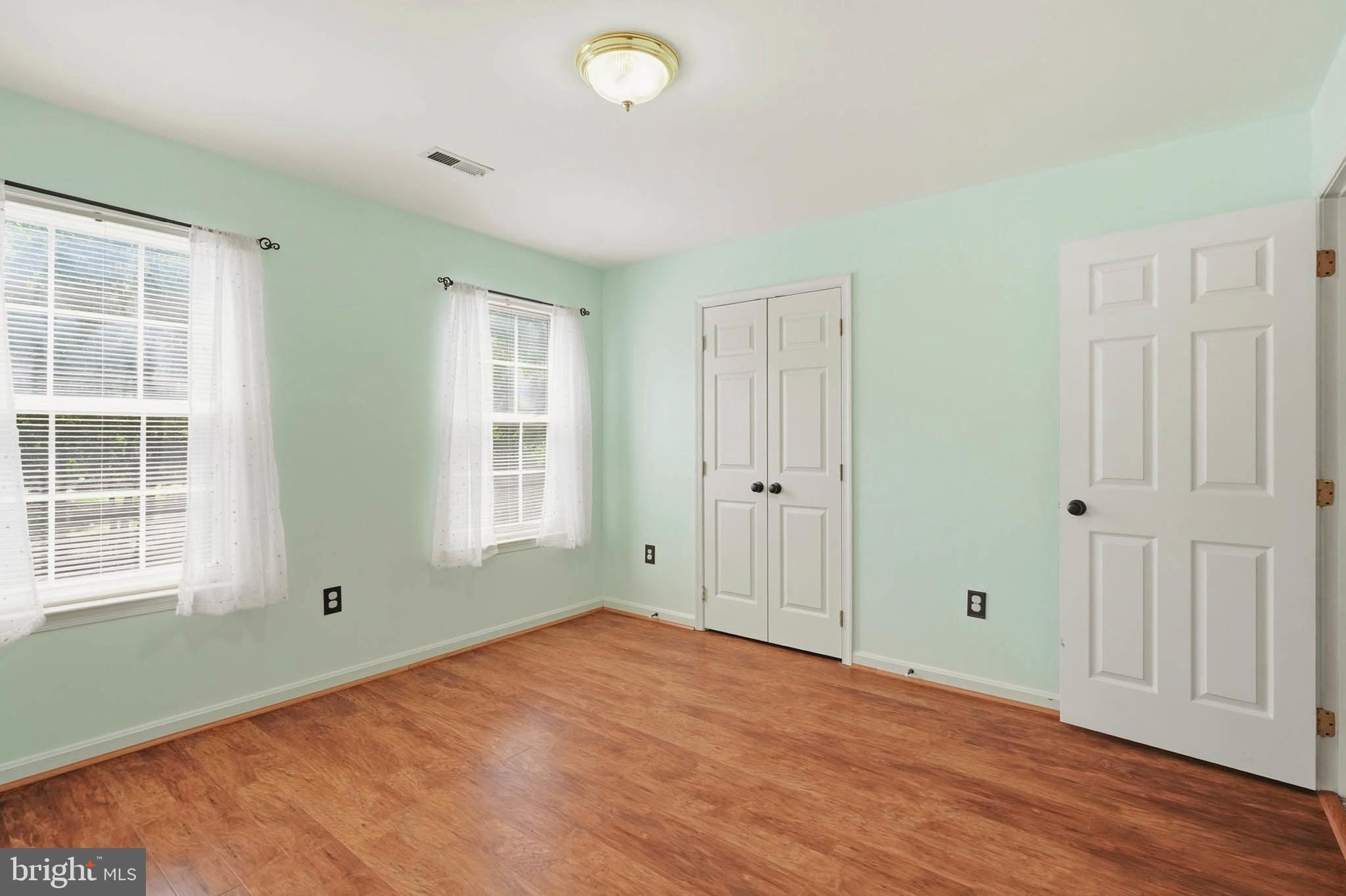 WOODHAVEN - Residential