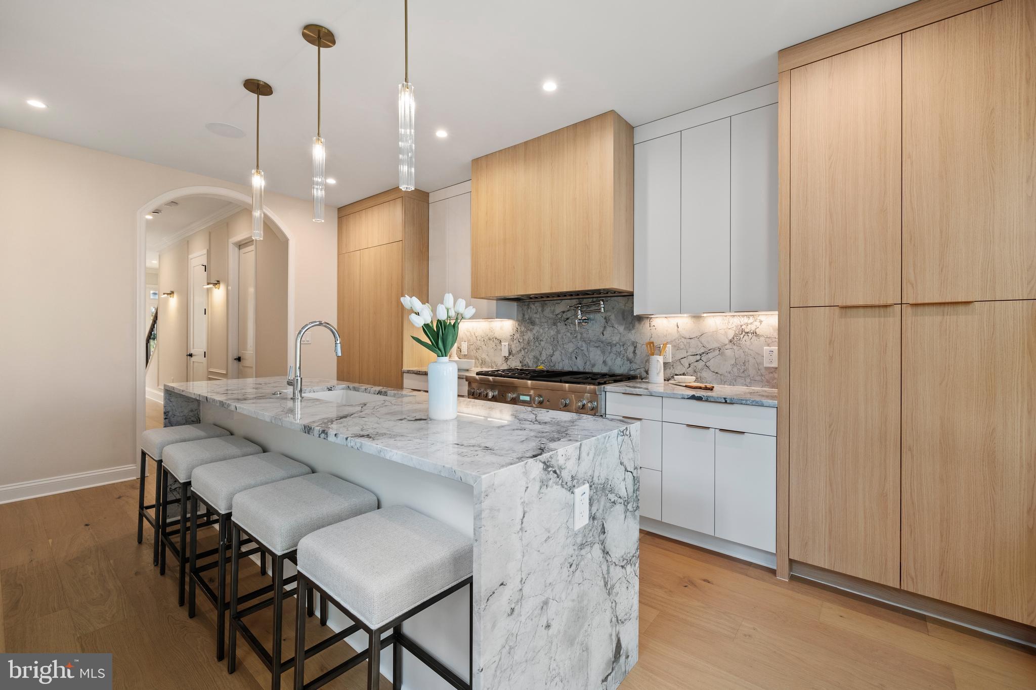 WOODLEY PARK - Residential