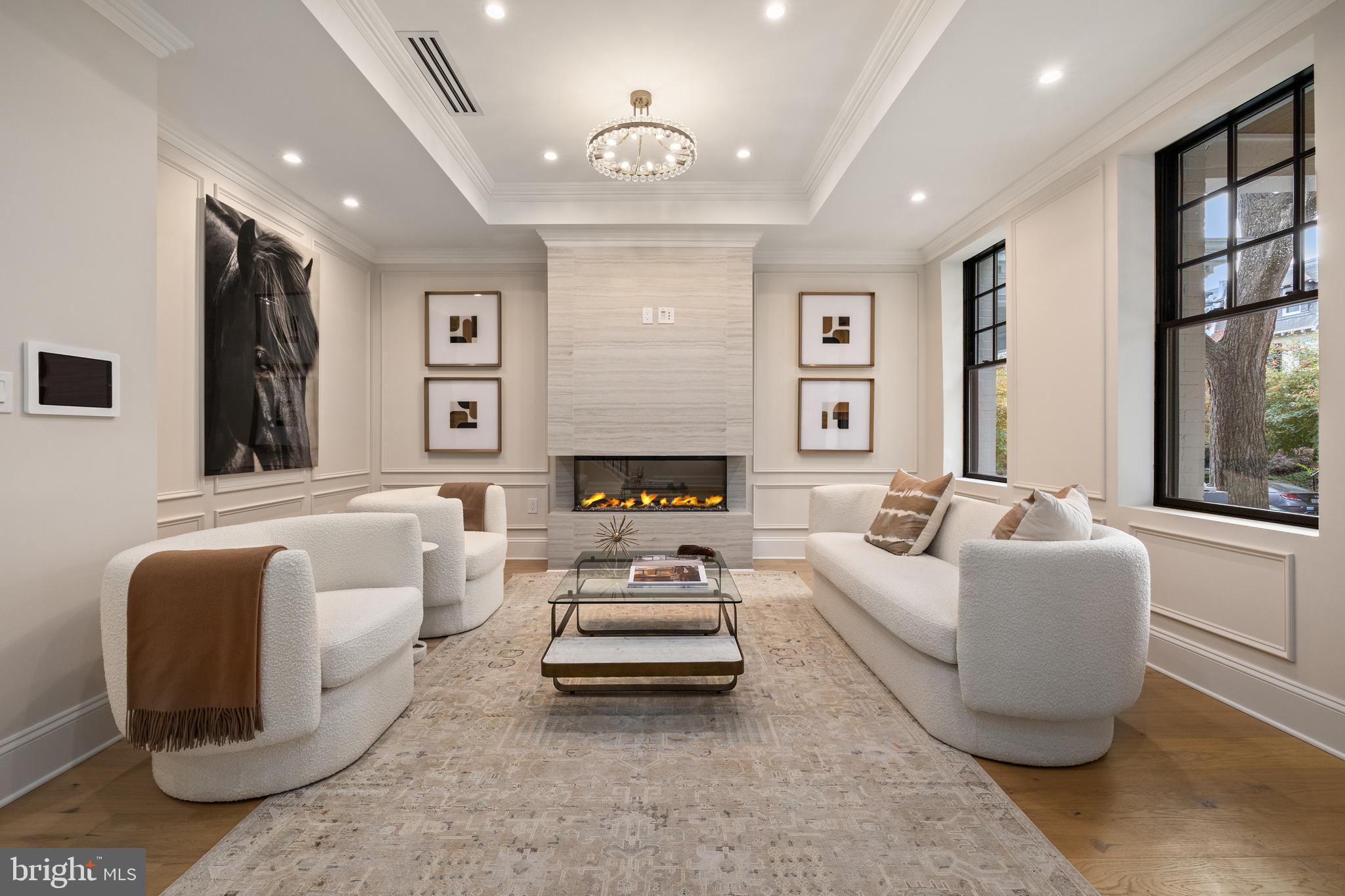 WOODLEY PARK - Residential