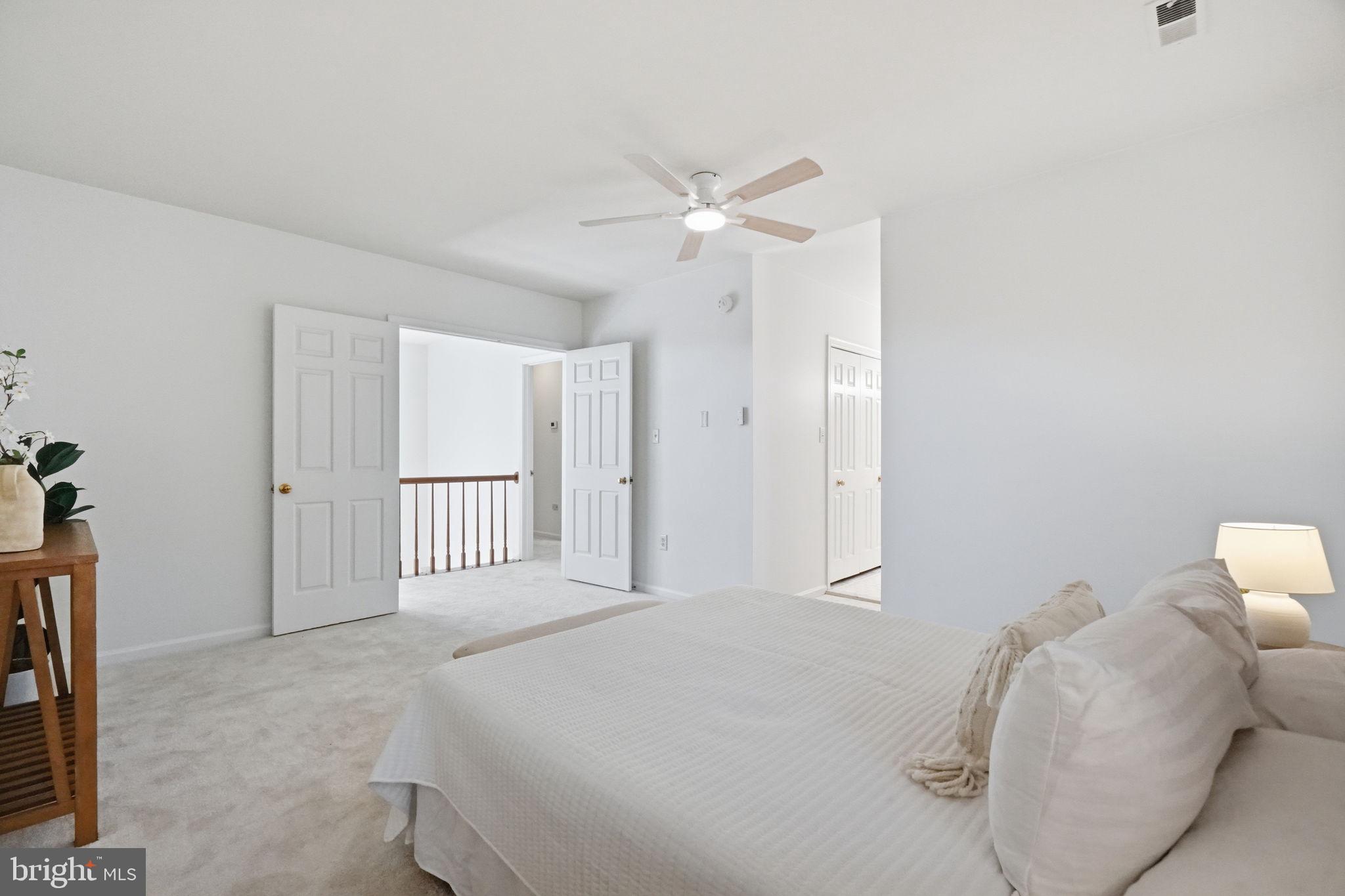 HAMPTON HILLS - Residential