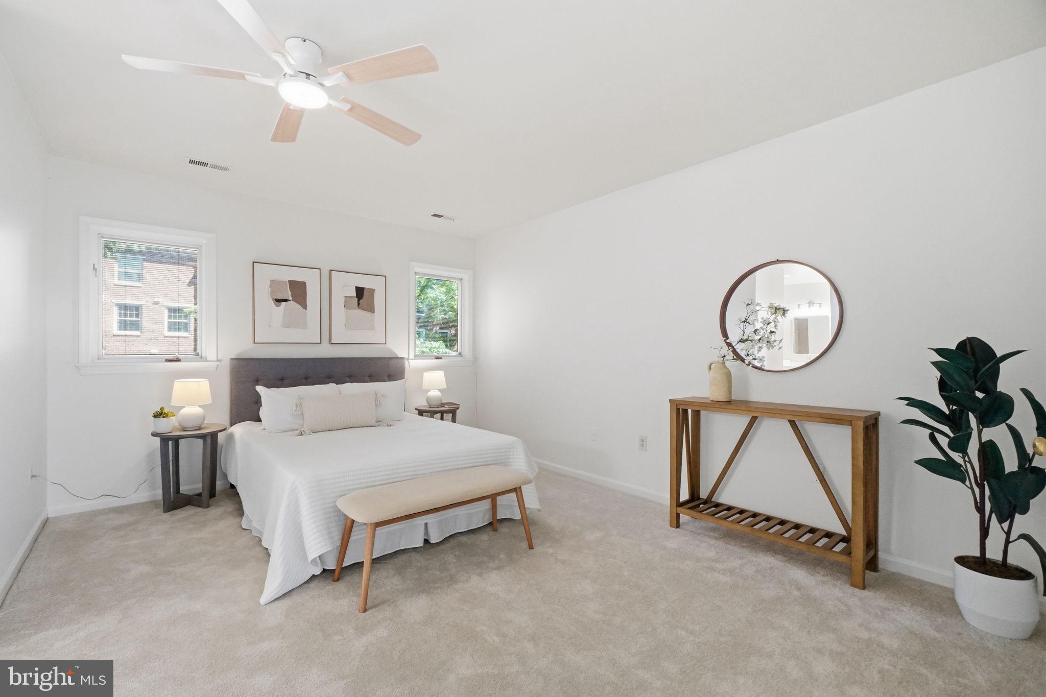 HAMPTON HILLS - Residential