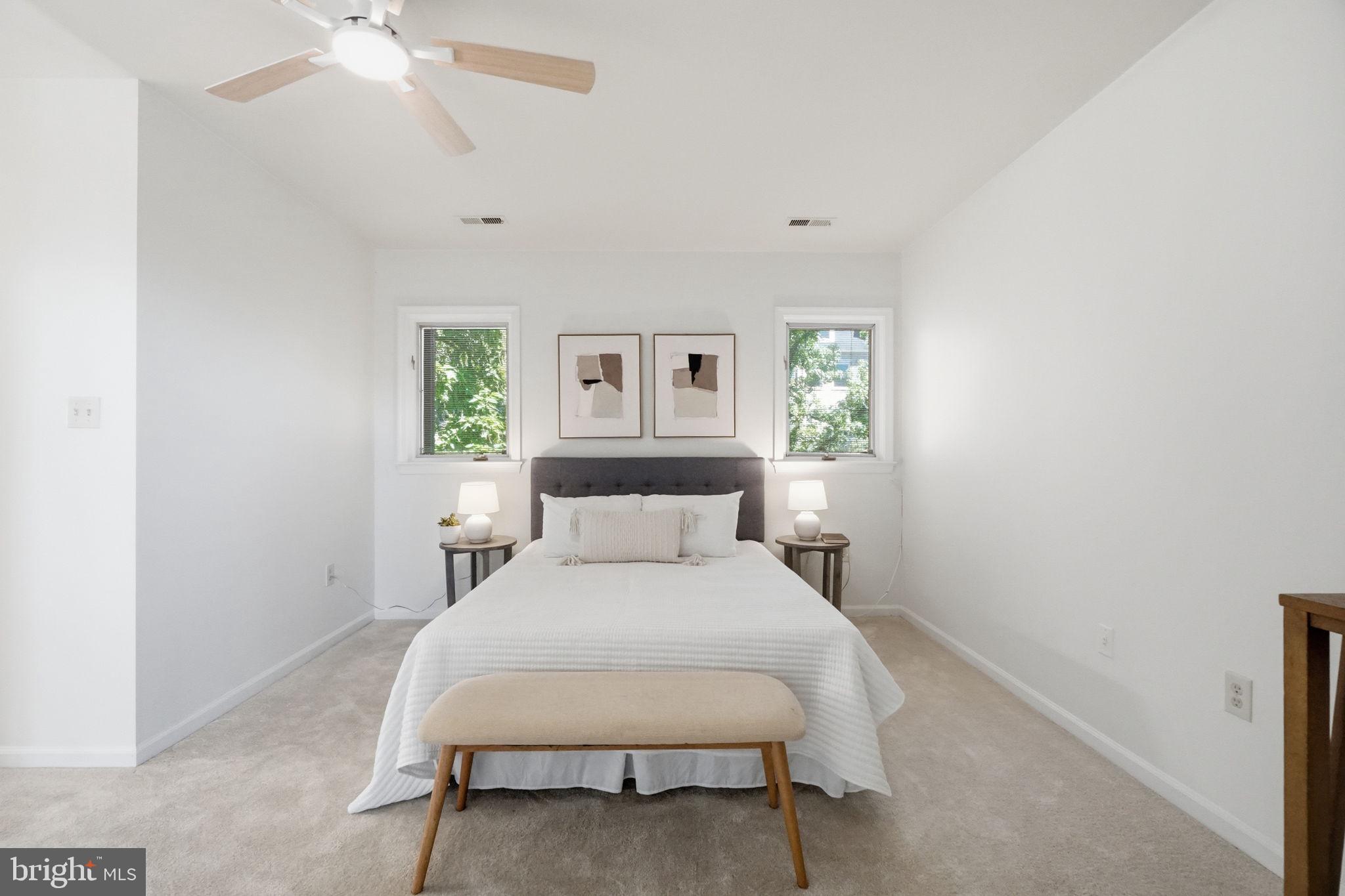 HAMPTON HILLS - Residential